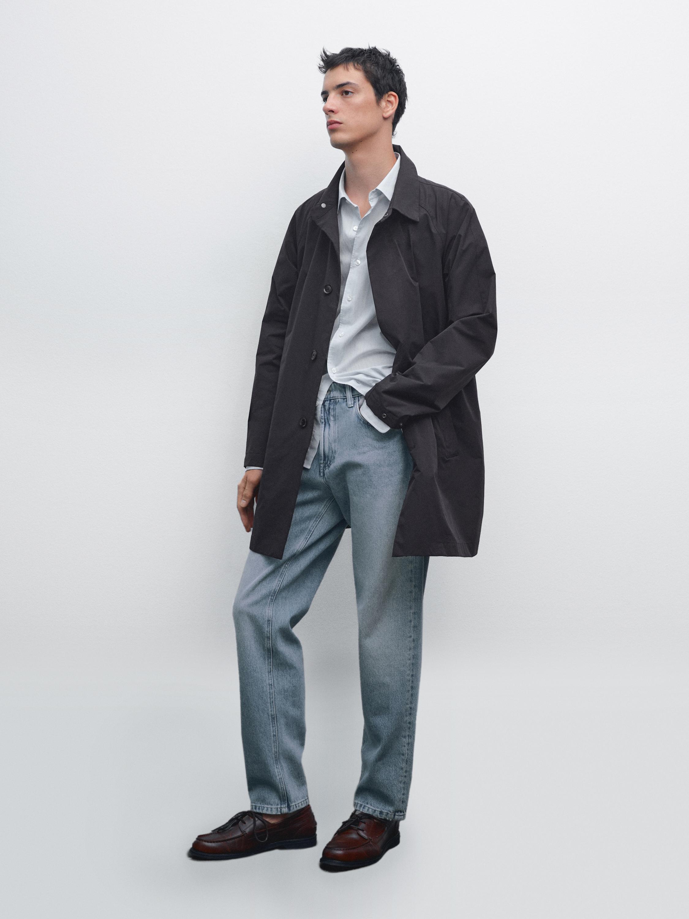Packable water-repellent trench coat