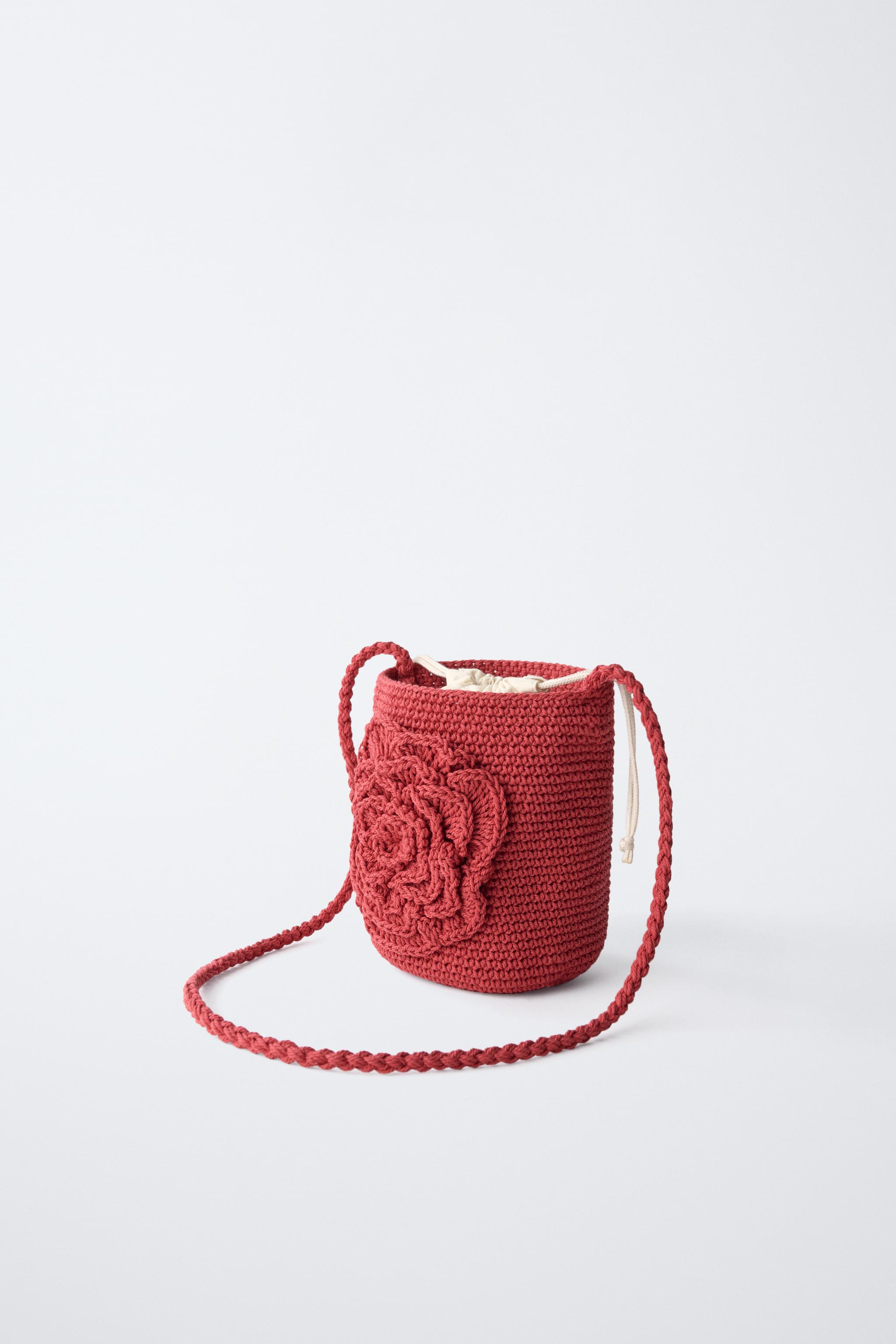 FLOWER CROCHET CROSSBODY BAG