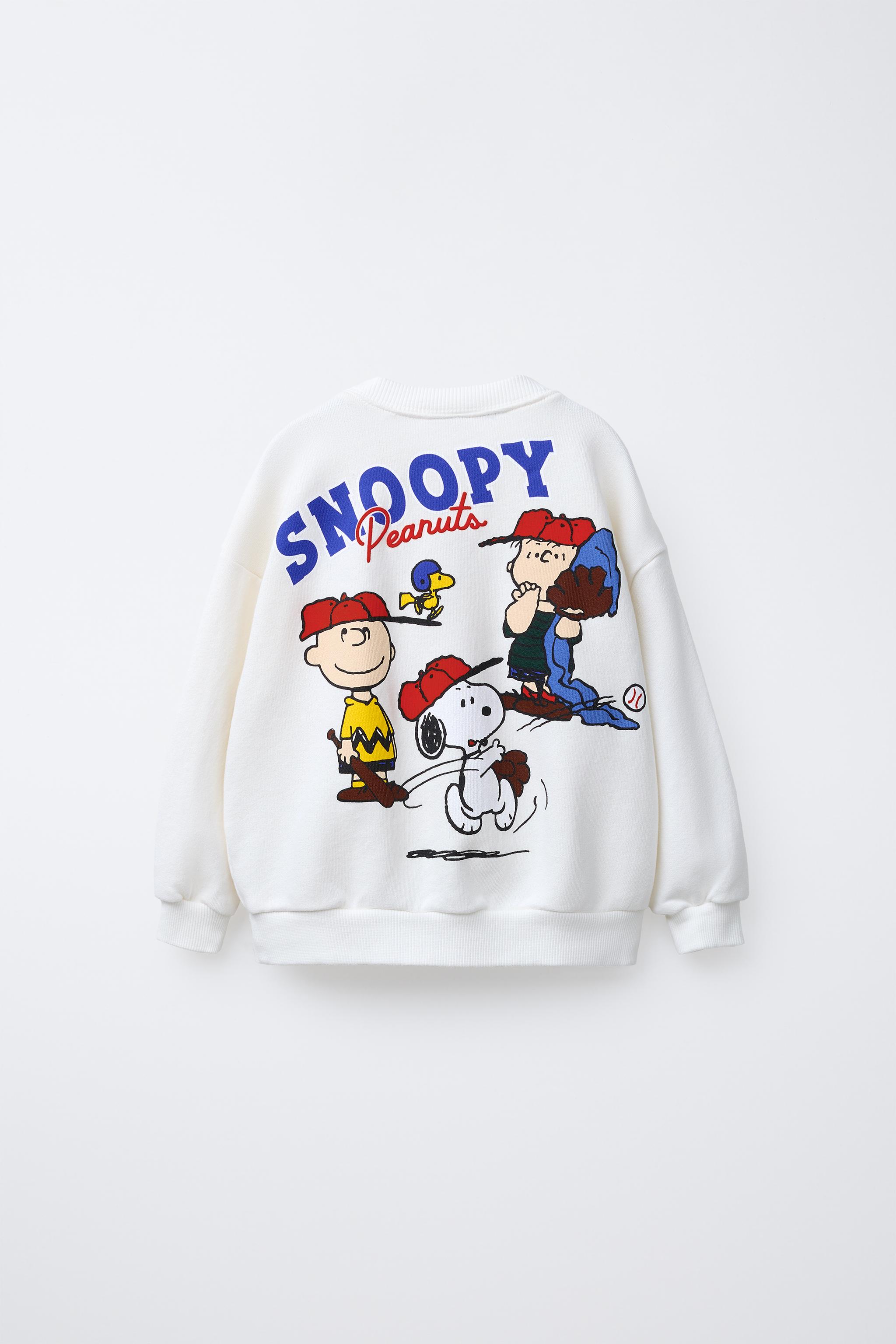 SNOOPY PEANUTS™ PATCH SWEATSHIRT