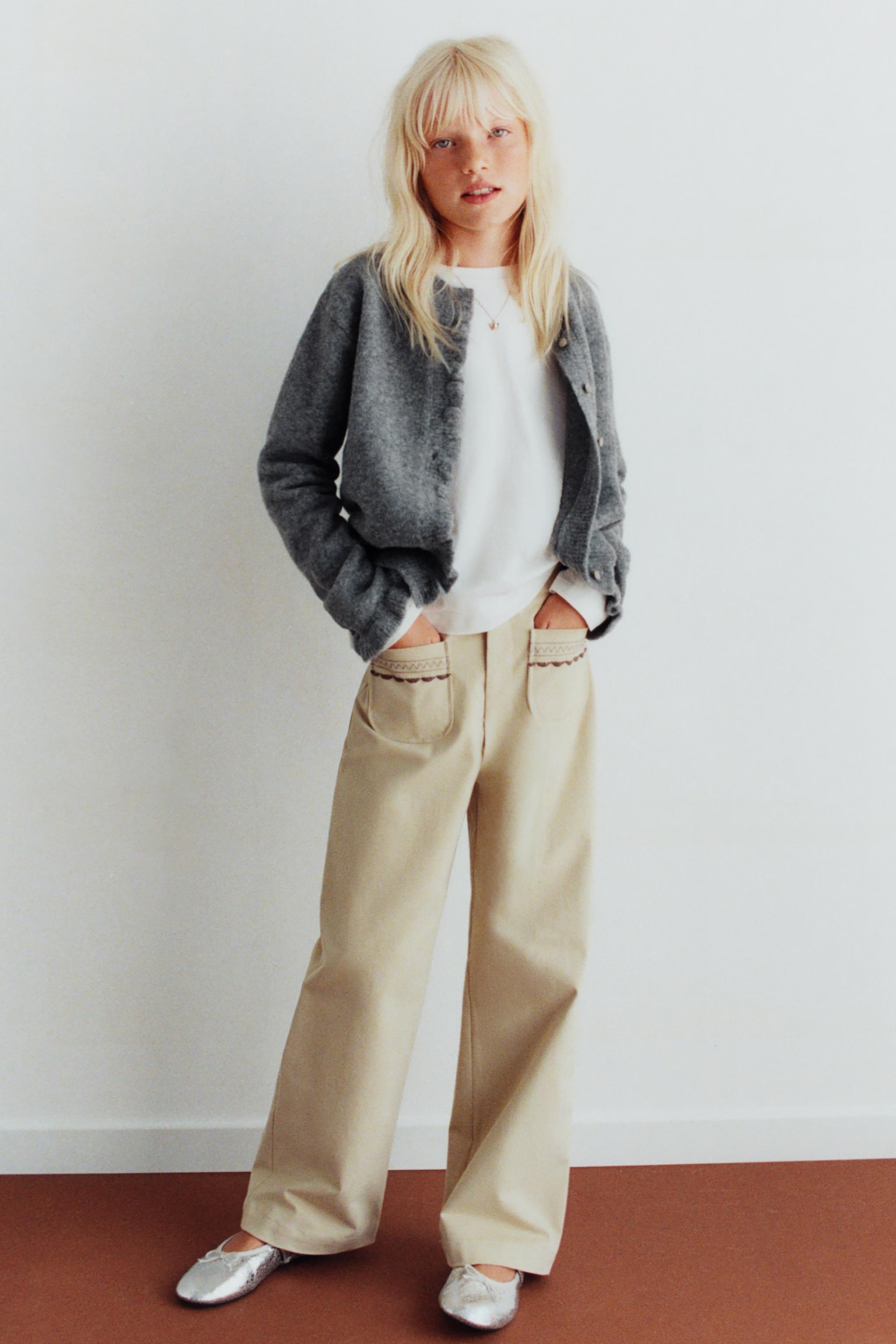 EMBROIDERED POCKET PANTS