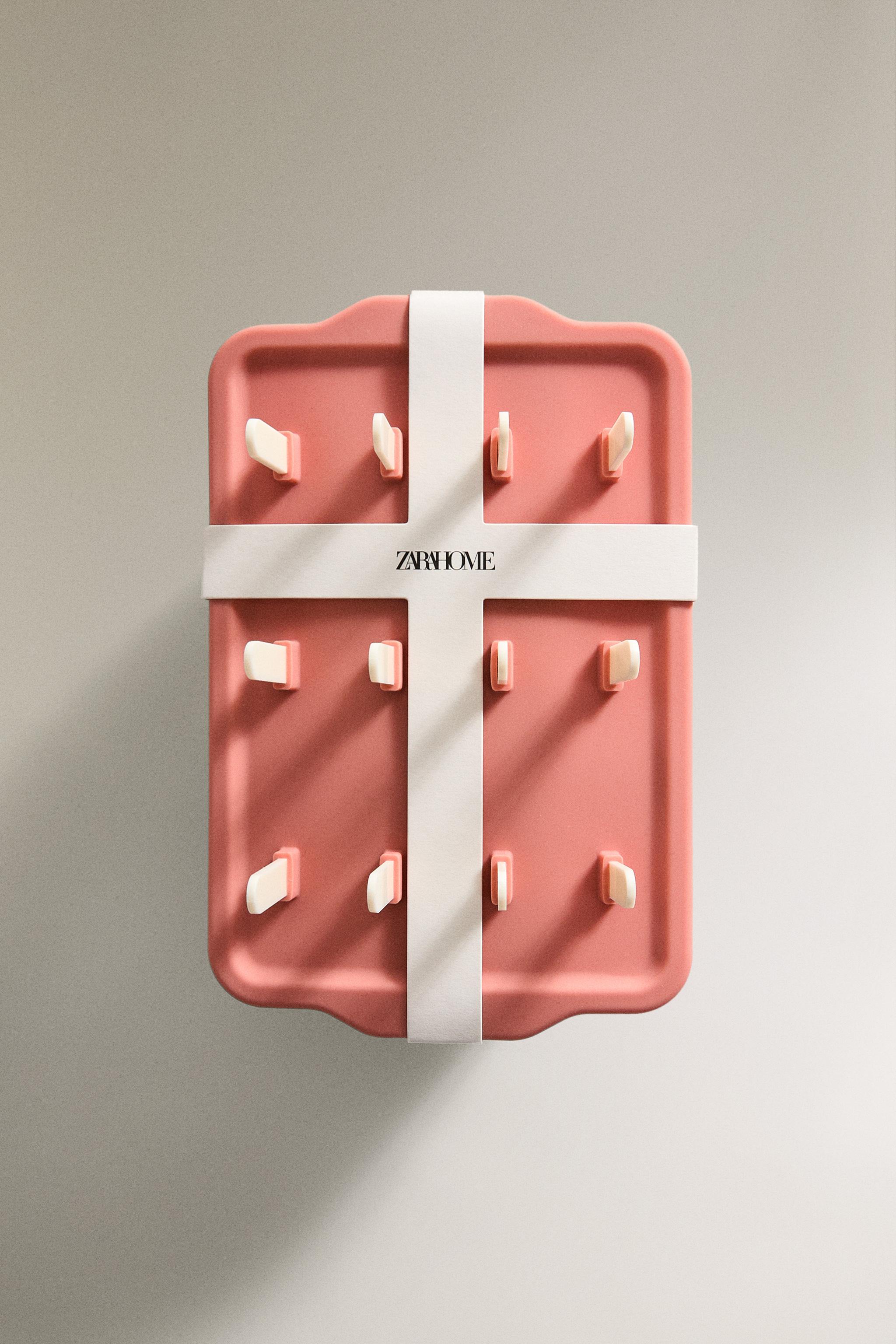 SILICONE POPSICLE MOLD