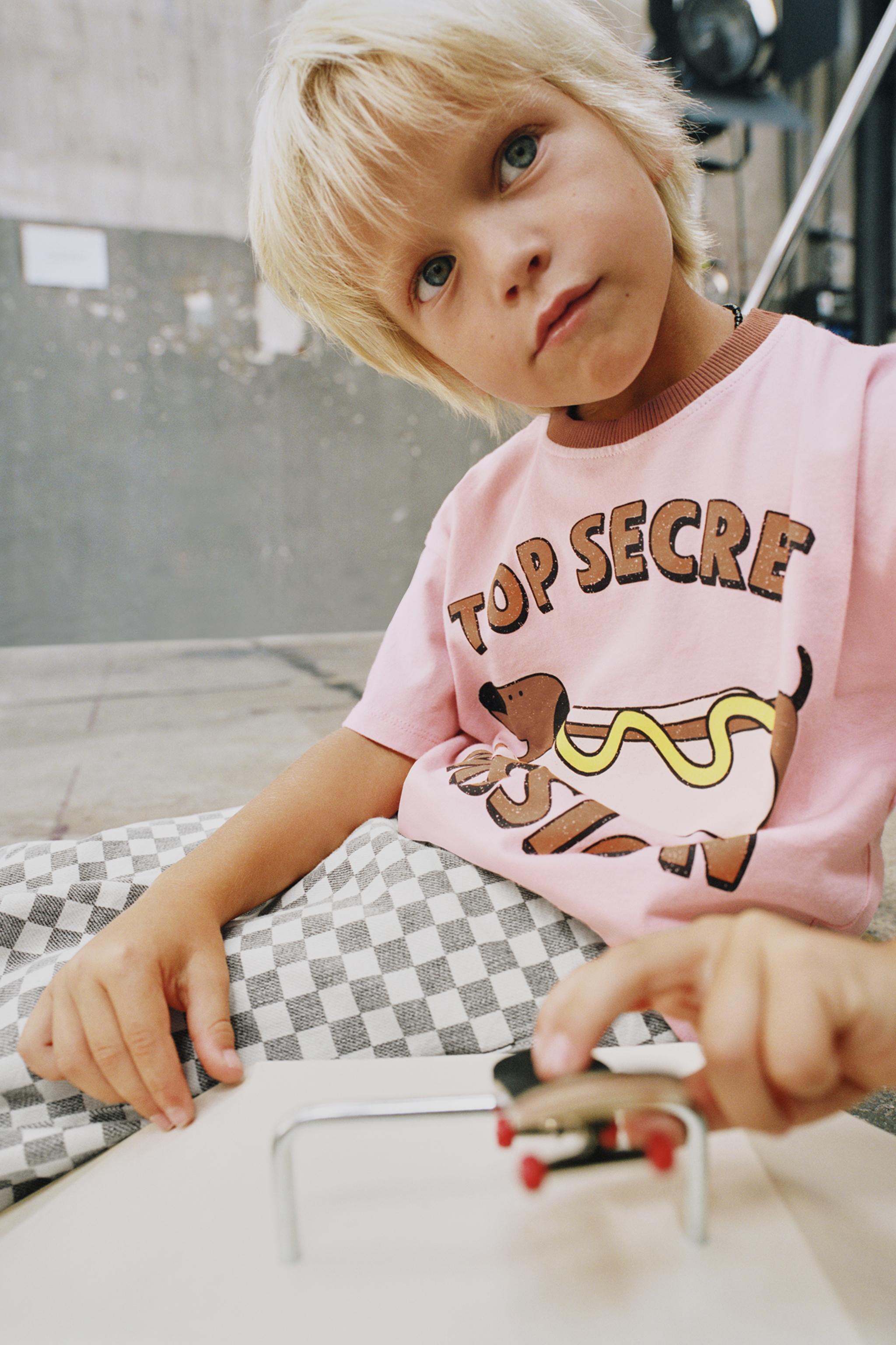 CONTRAST PRINT T-SHIRT