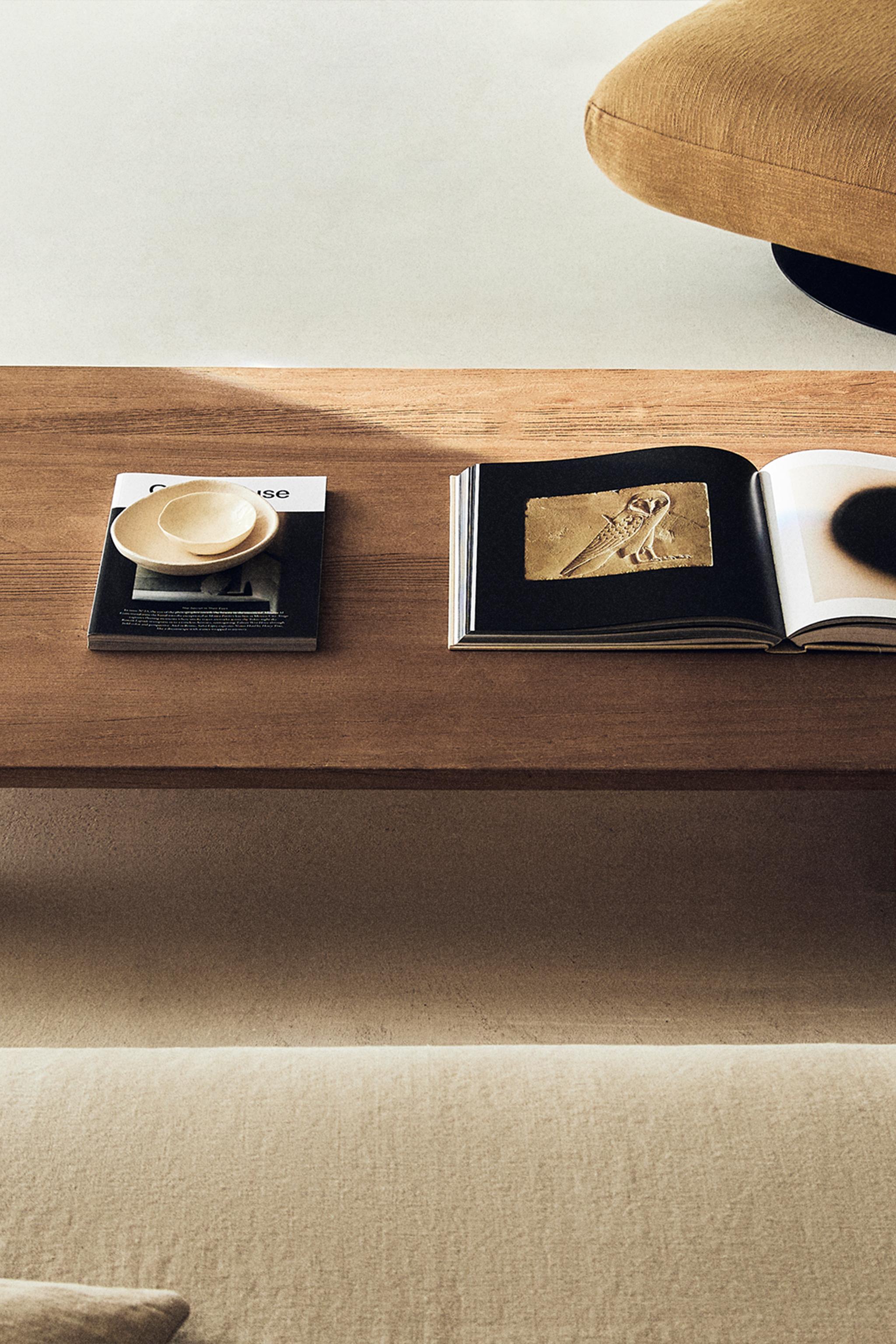 ELM WOOD CENTER TABLE/ COFFEE TABLE