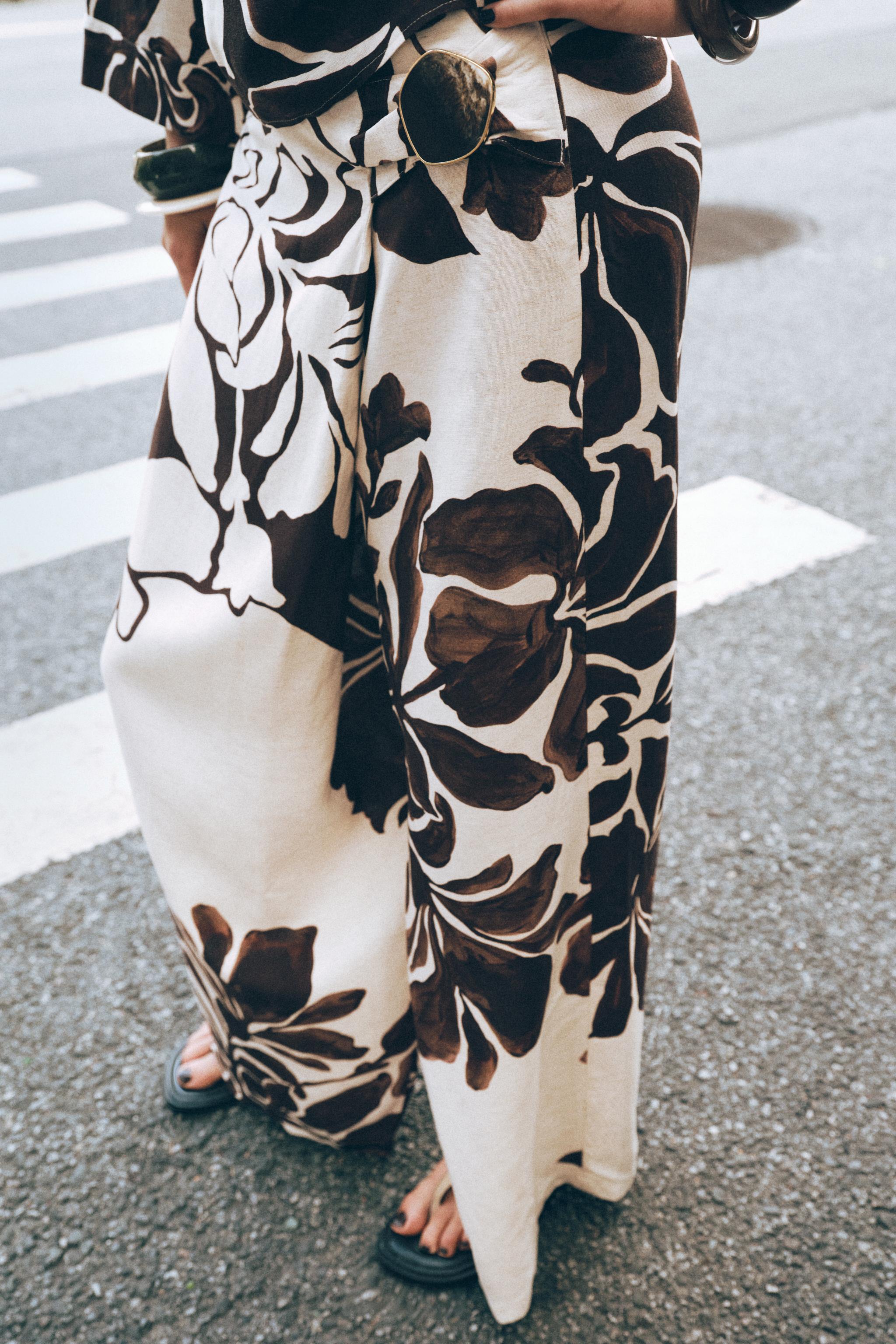 FLORAL PRINT WRAP PANTS