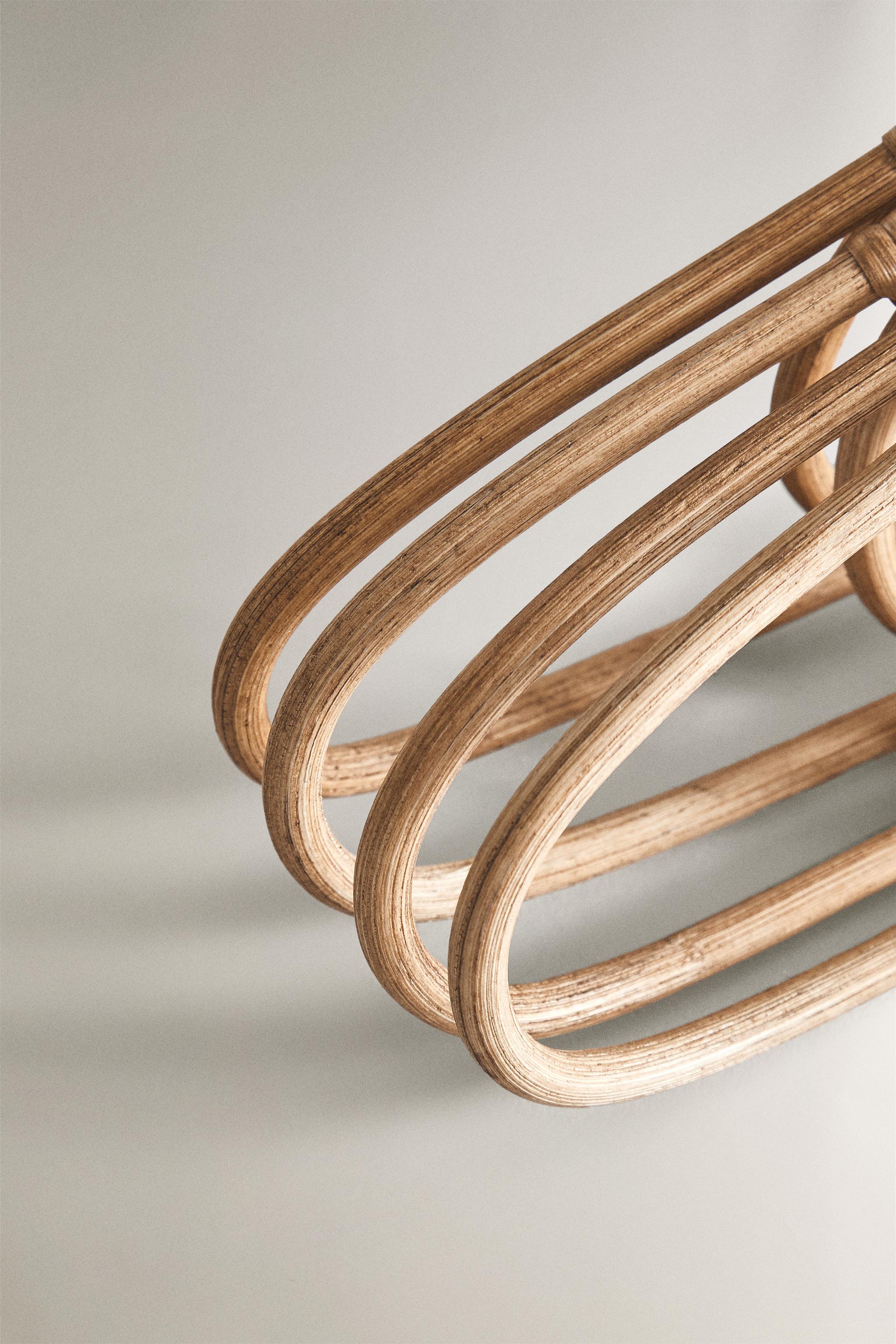 SET OF BABY RATTAN HANGERS (SET OF 4)