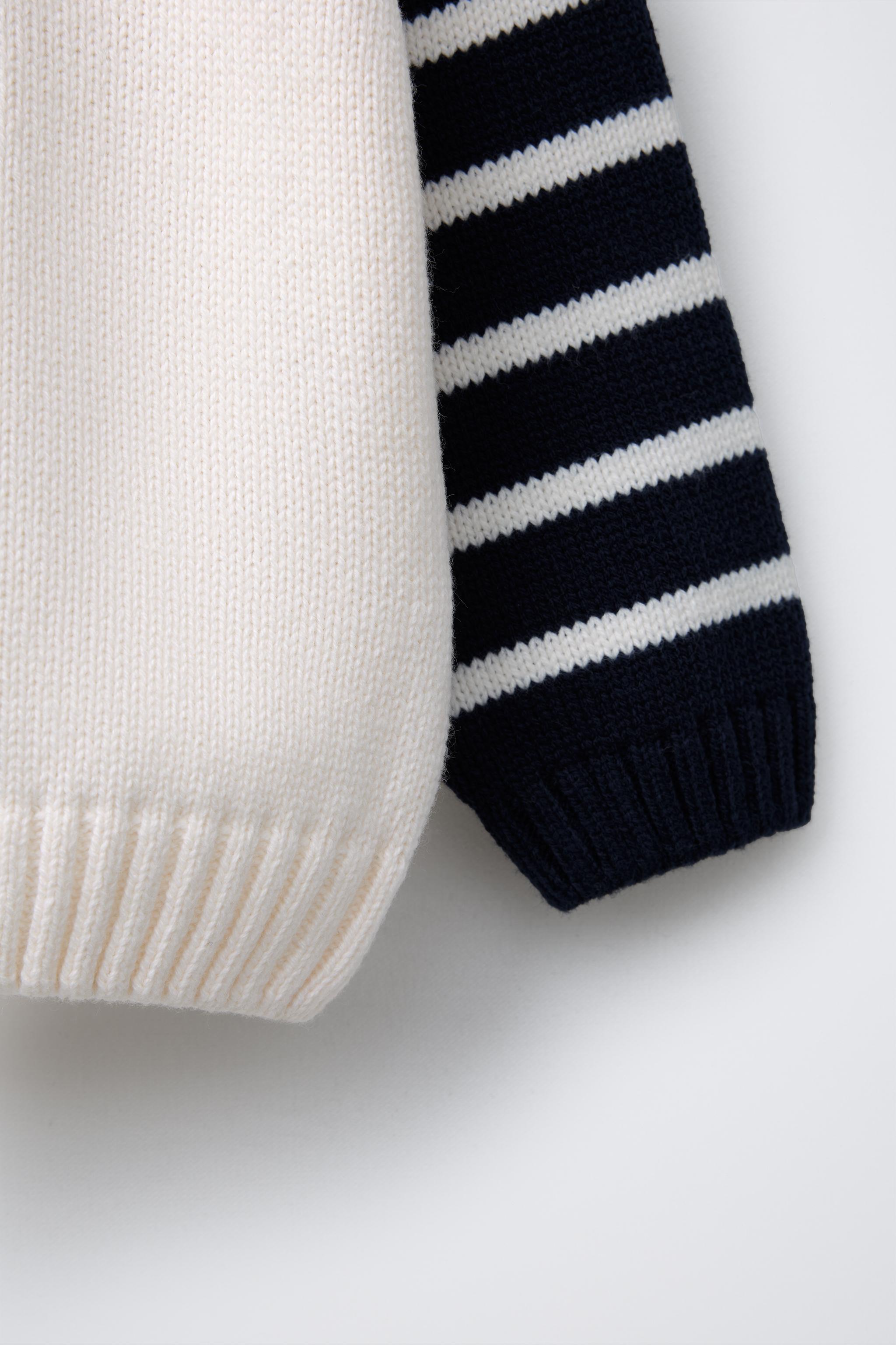 SNOOPY PEANUTS™ KNIT SWEATER