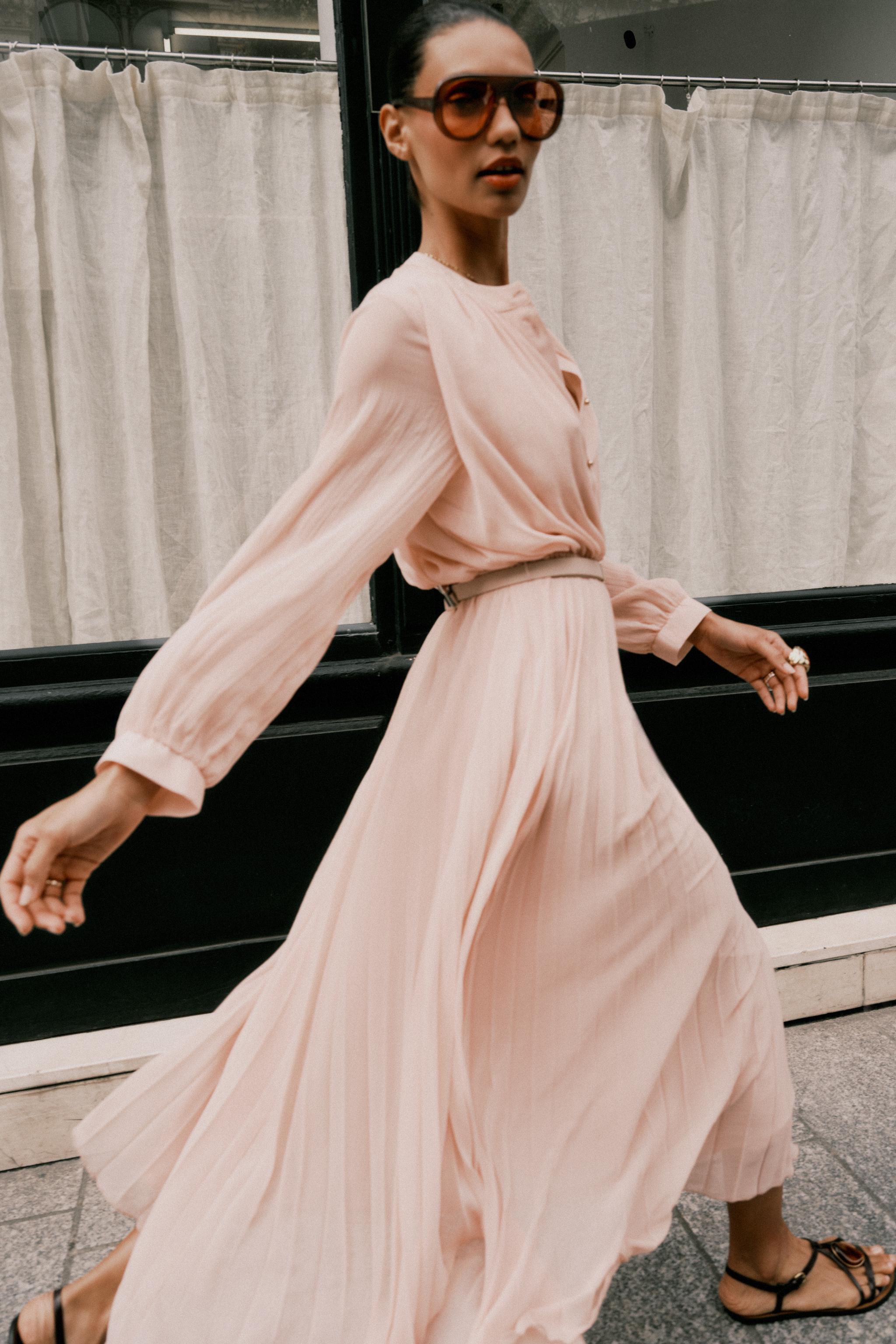 BELTED PLEATED MIDI DRESS