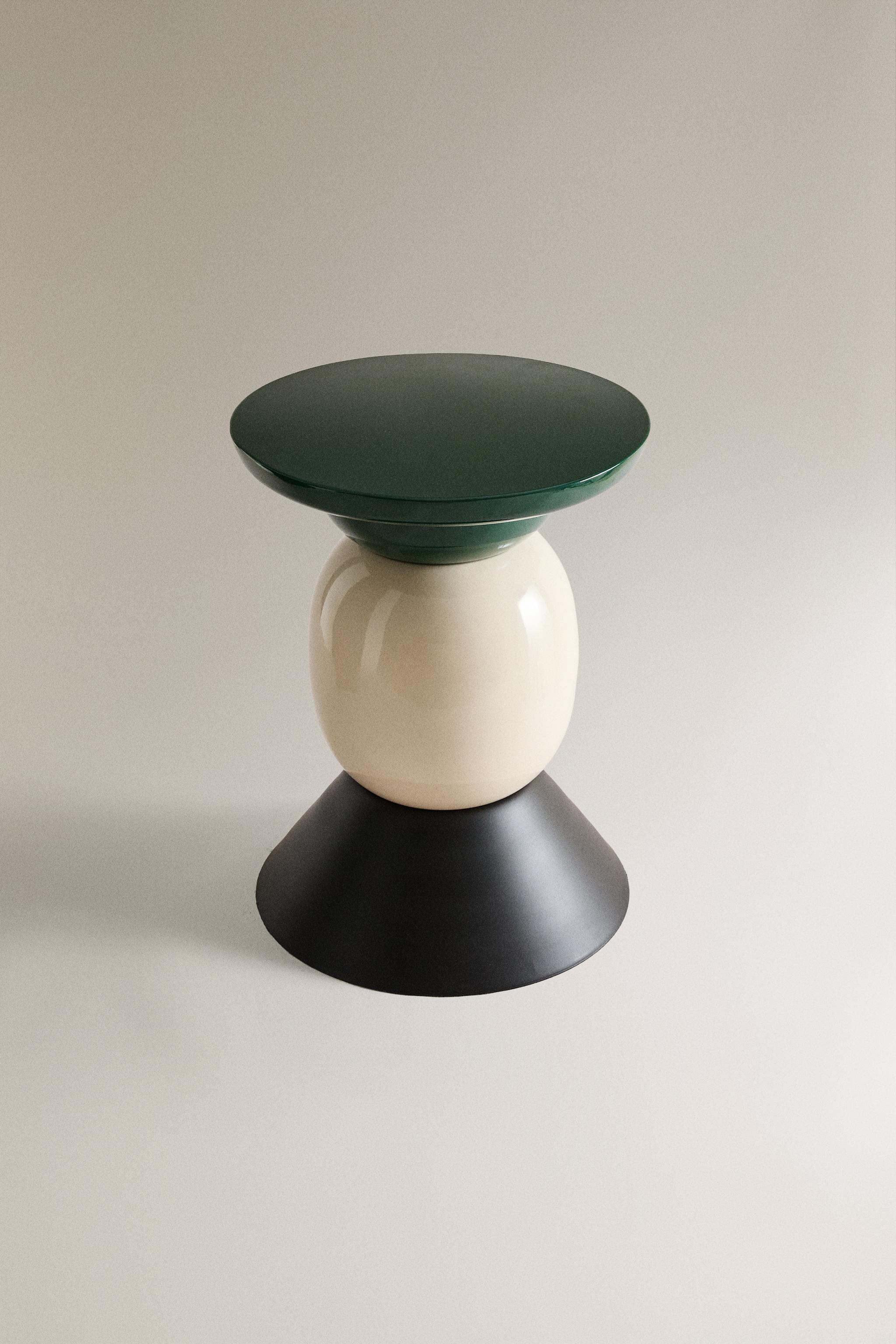 SHINY MATTE SIDE TABLE X COLLAGERIE