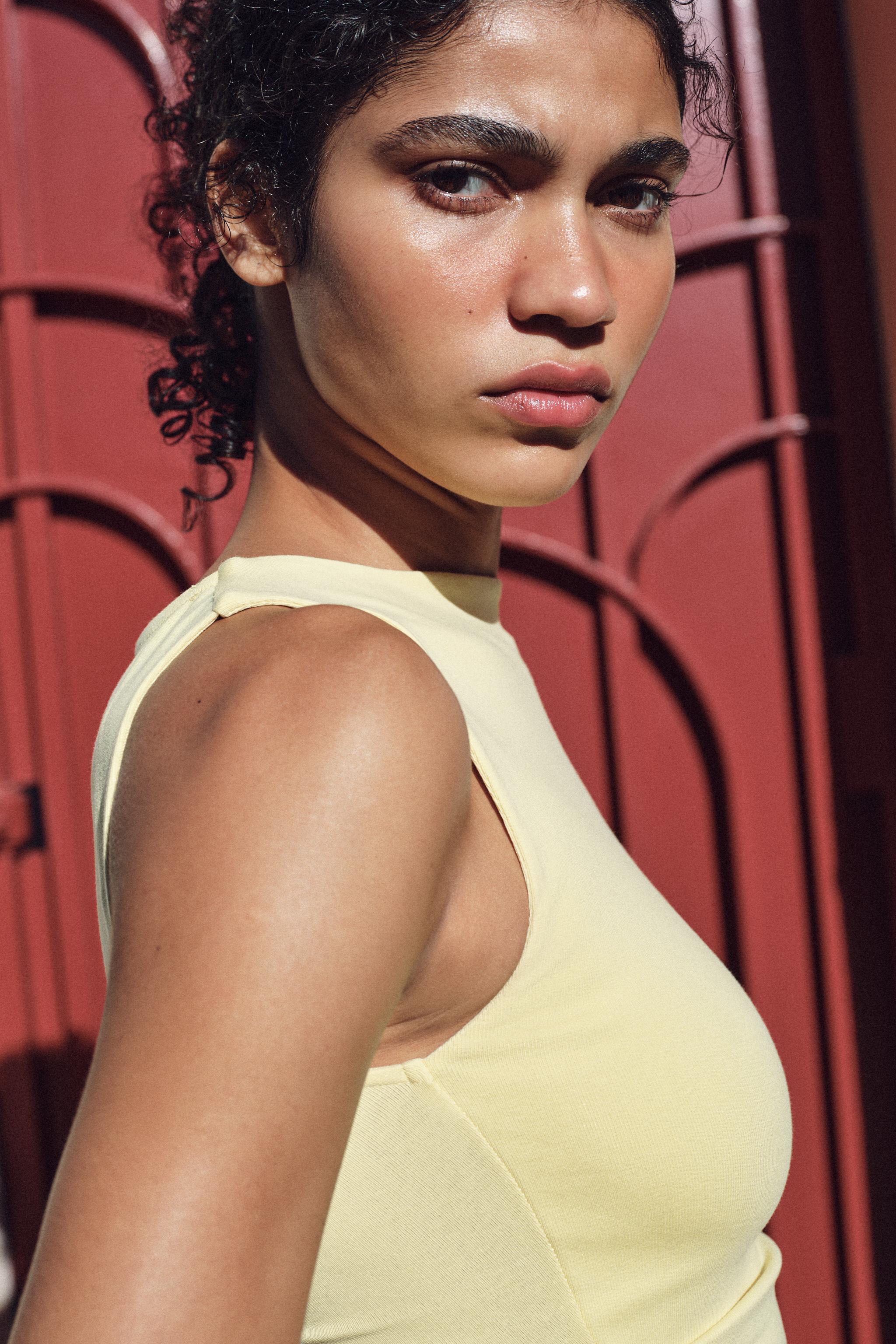 ASYMMETRICAL RUCHED T-SHIRT