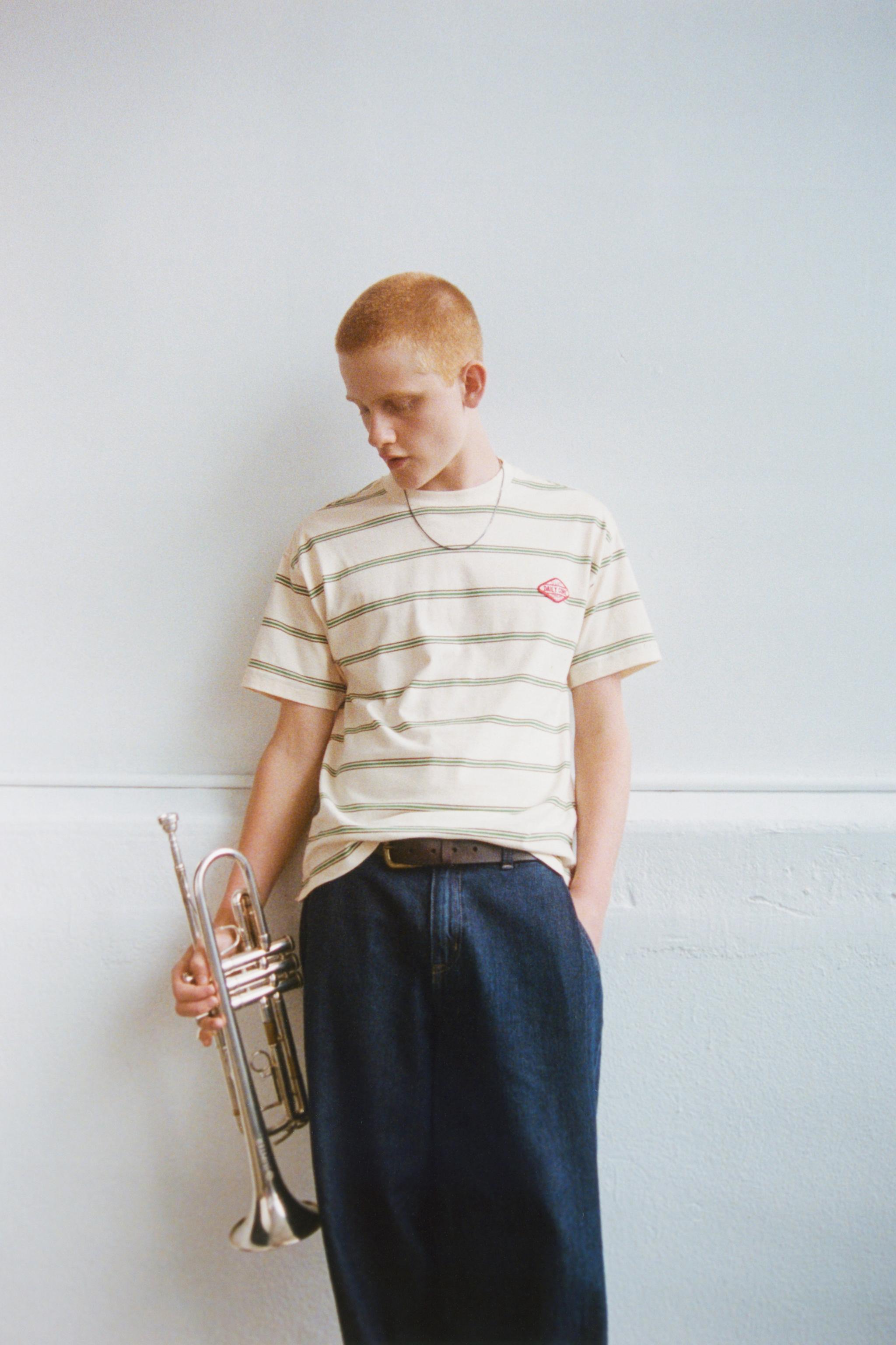 STRIPED PATCH T-SHIRT