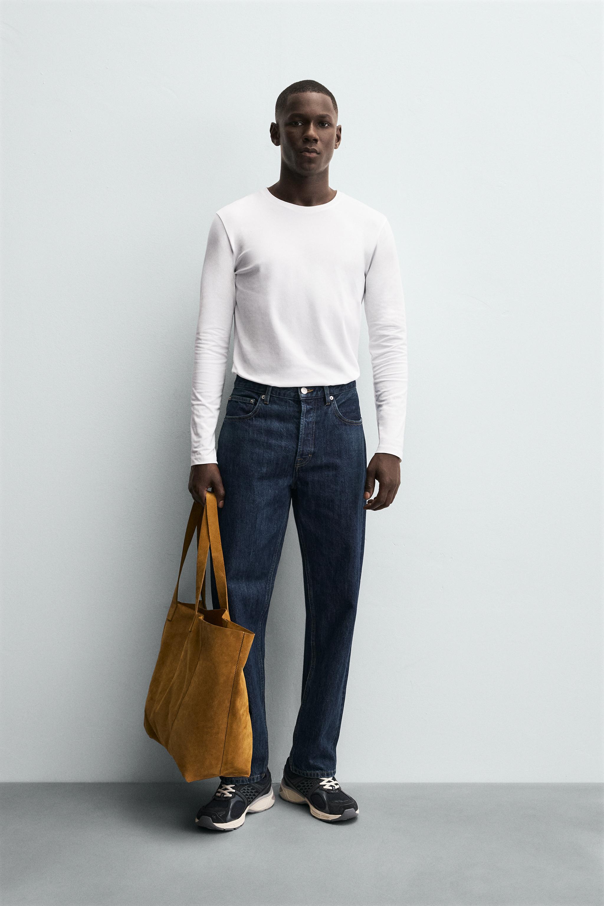 BASIC SLIM FIT T-SHIRT