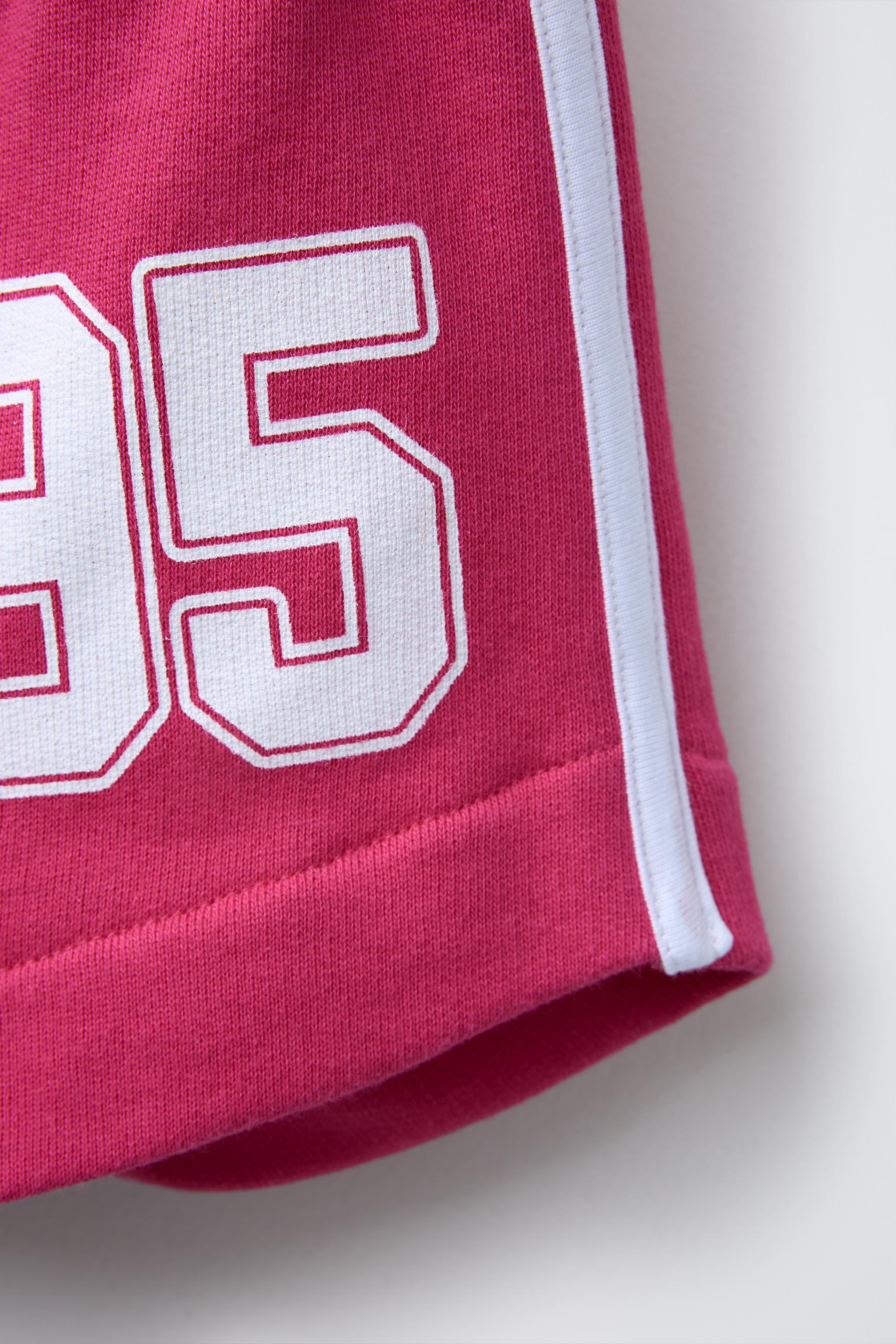 TEXT SIDE STRIPE SHORTS