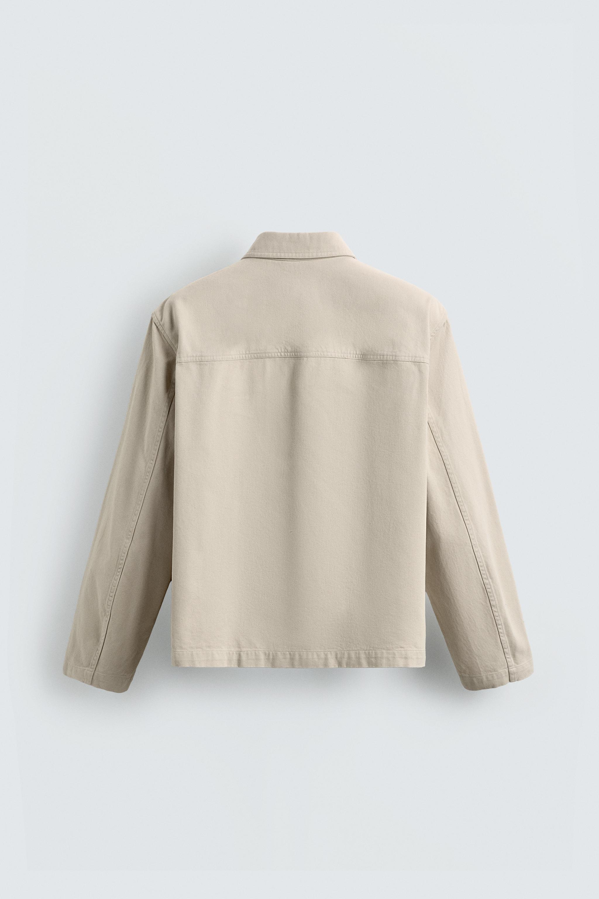 LIGHTWEIGHT JACKET WITH POCKETS