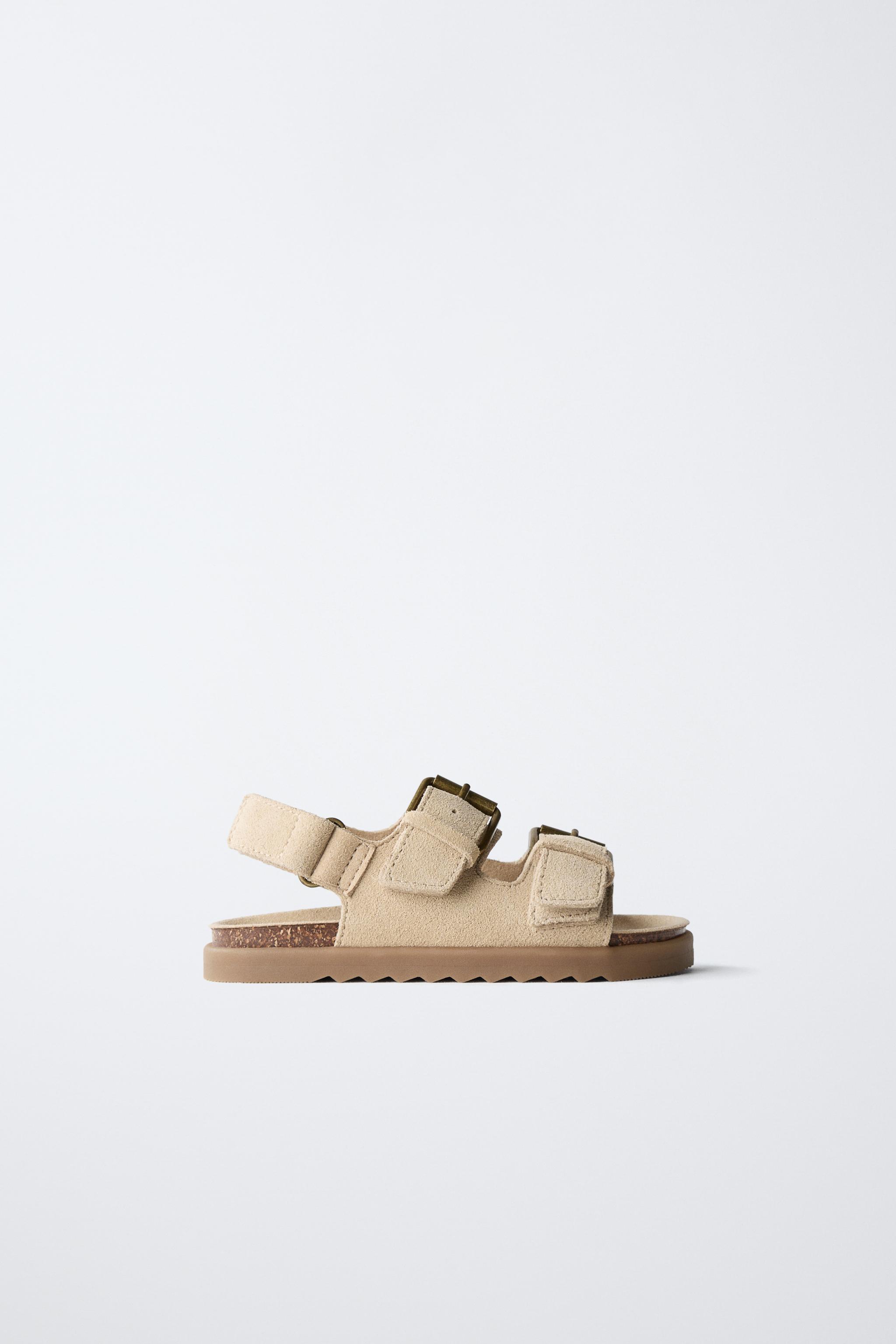 LEATHER BUCKLE SANDALS