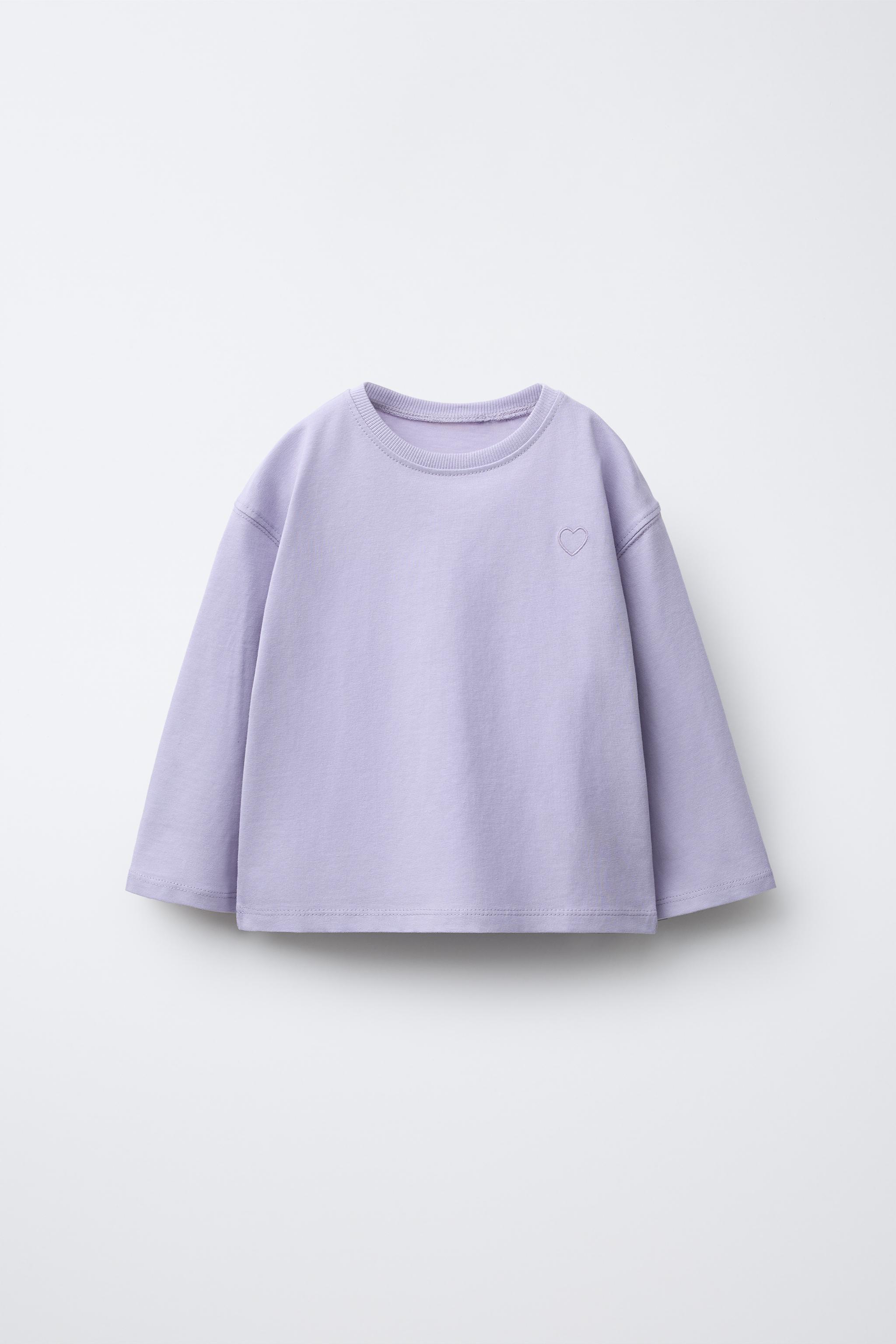 BASIC EMBROIDERED HEART T-SHIRT