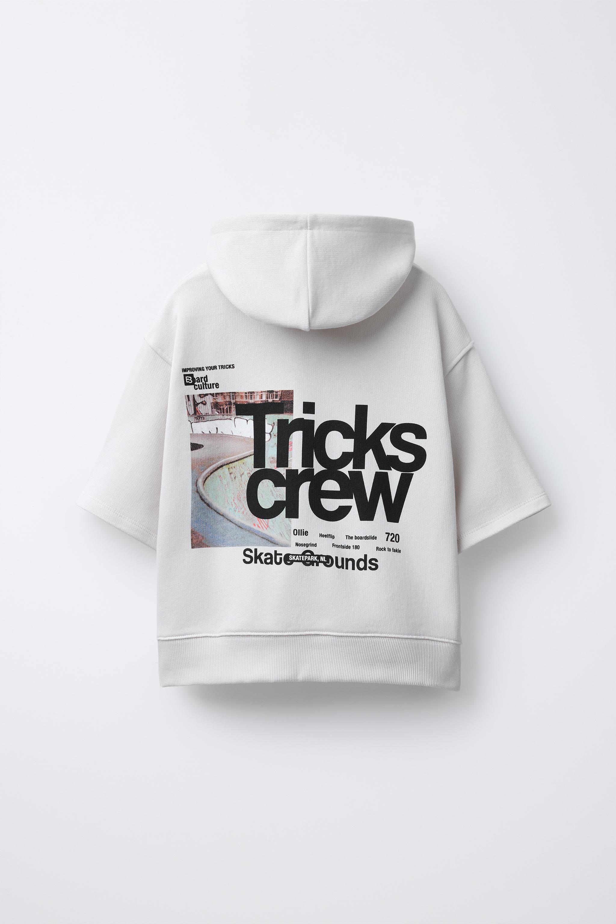 SHORT SLEEVE TEXT SWEATSHIRT