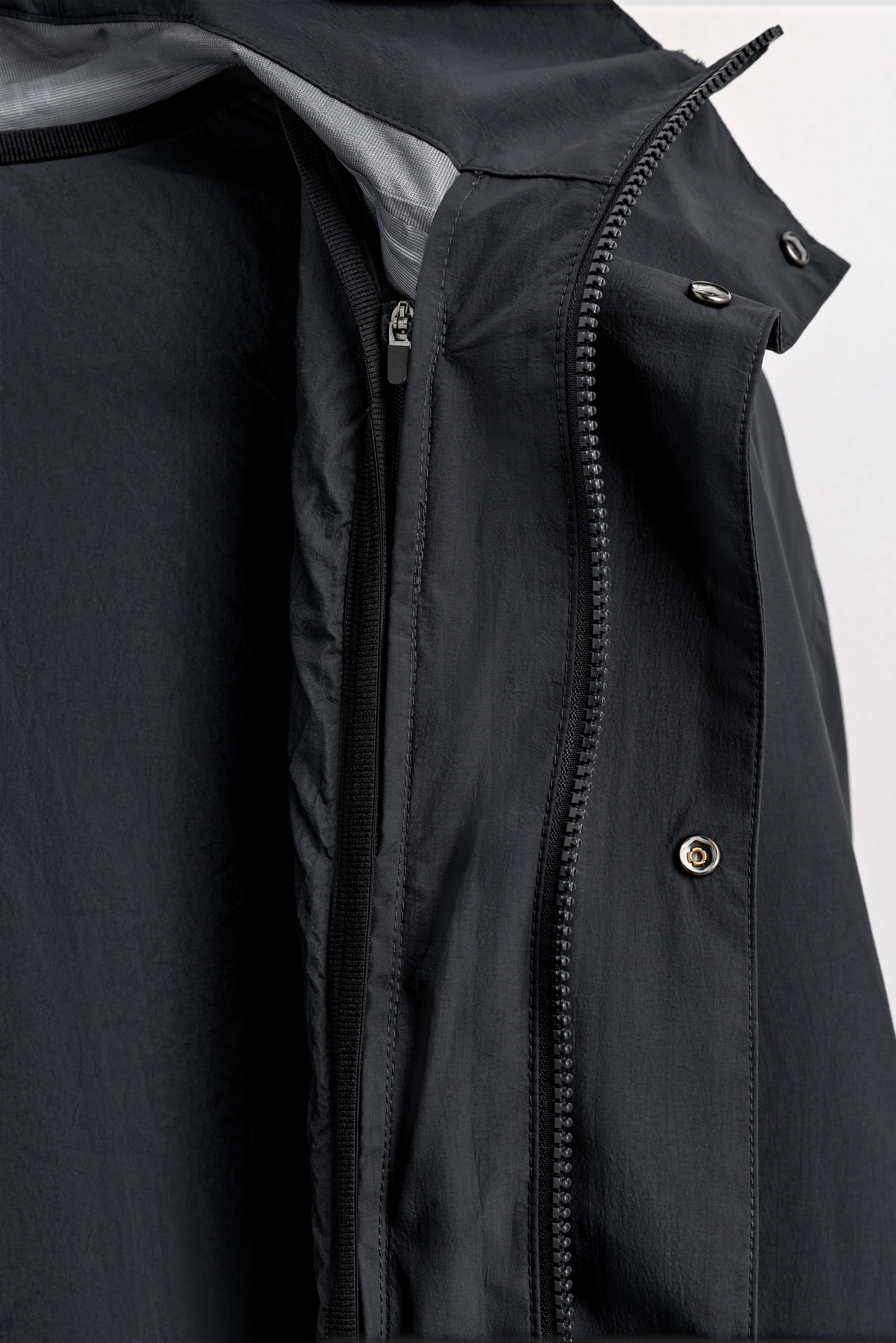 WATER REPELLENT DETACHABLE TECHNICAL PARKA