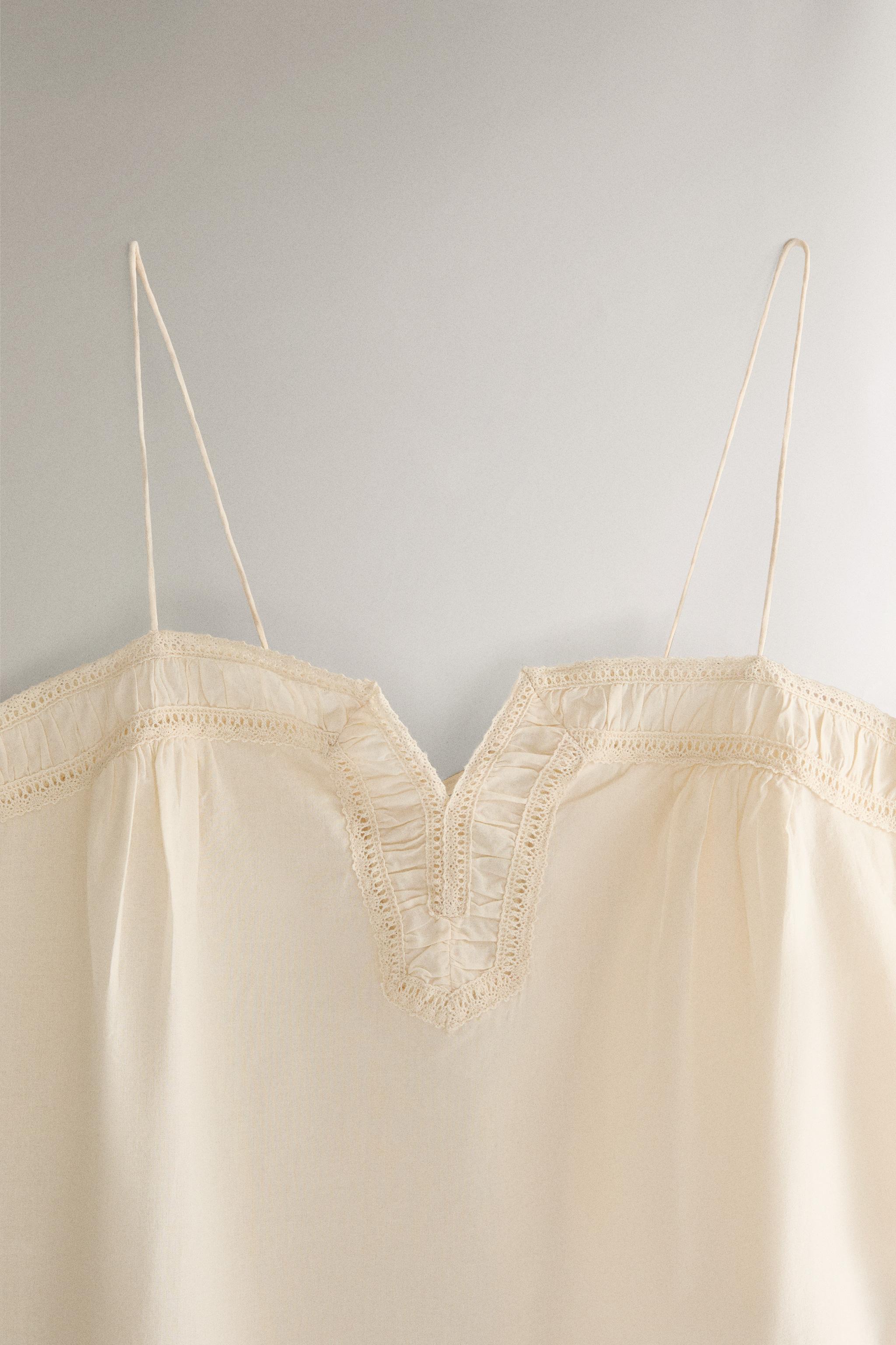 COTTON TOP WITH EMBROIDERY