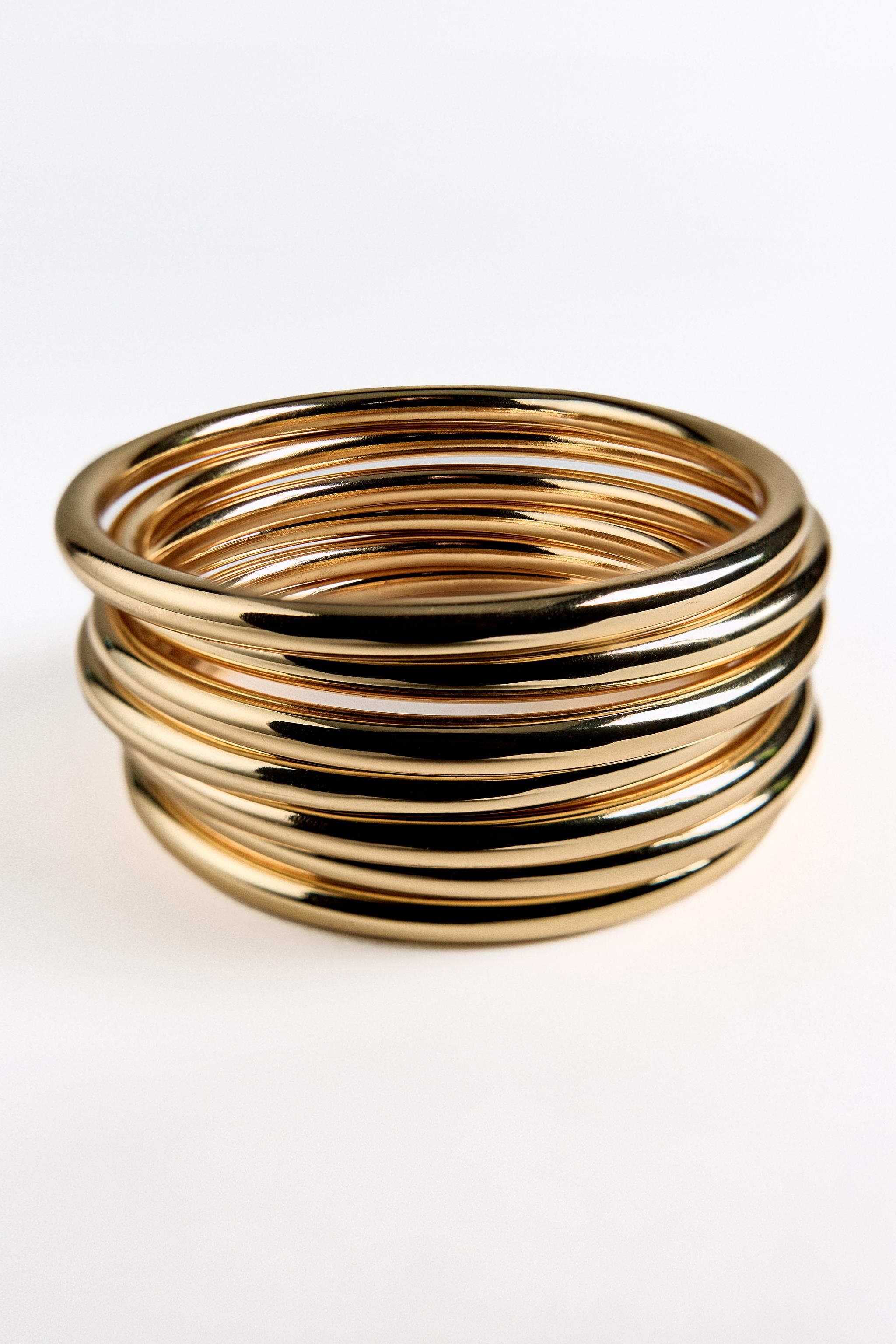 PACK OF METAL BRACELETS