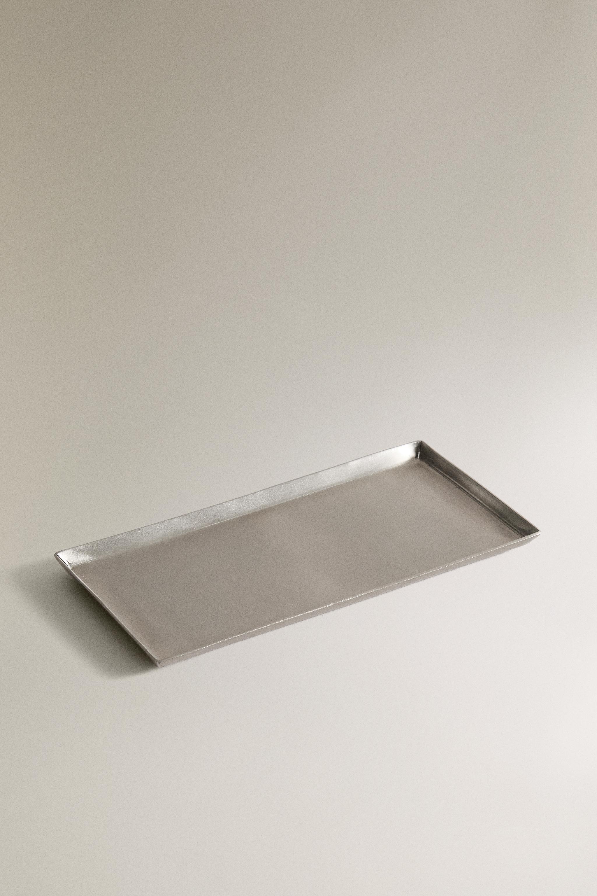 RECTANGULAR ALUMINUM TRAY