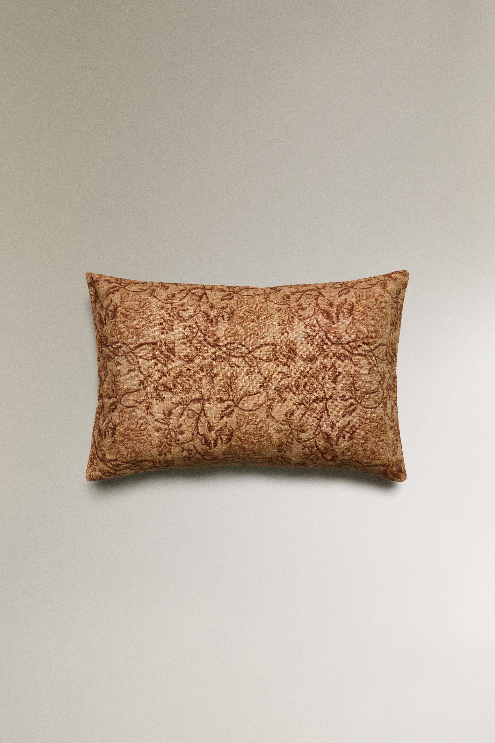 FLORAL PRINT THROW PILLOW COVER