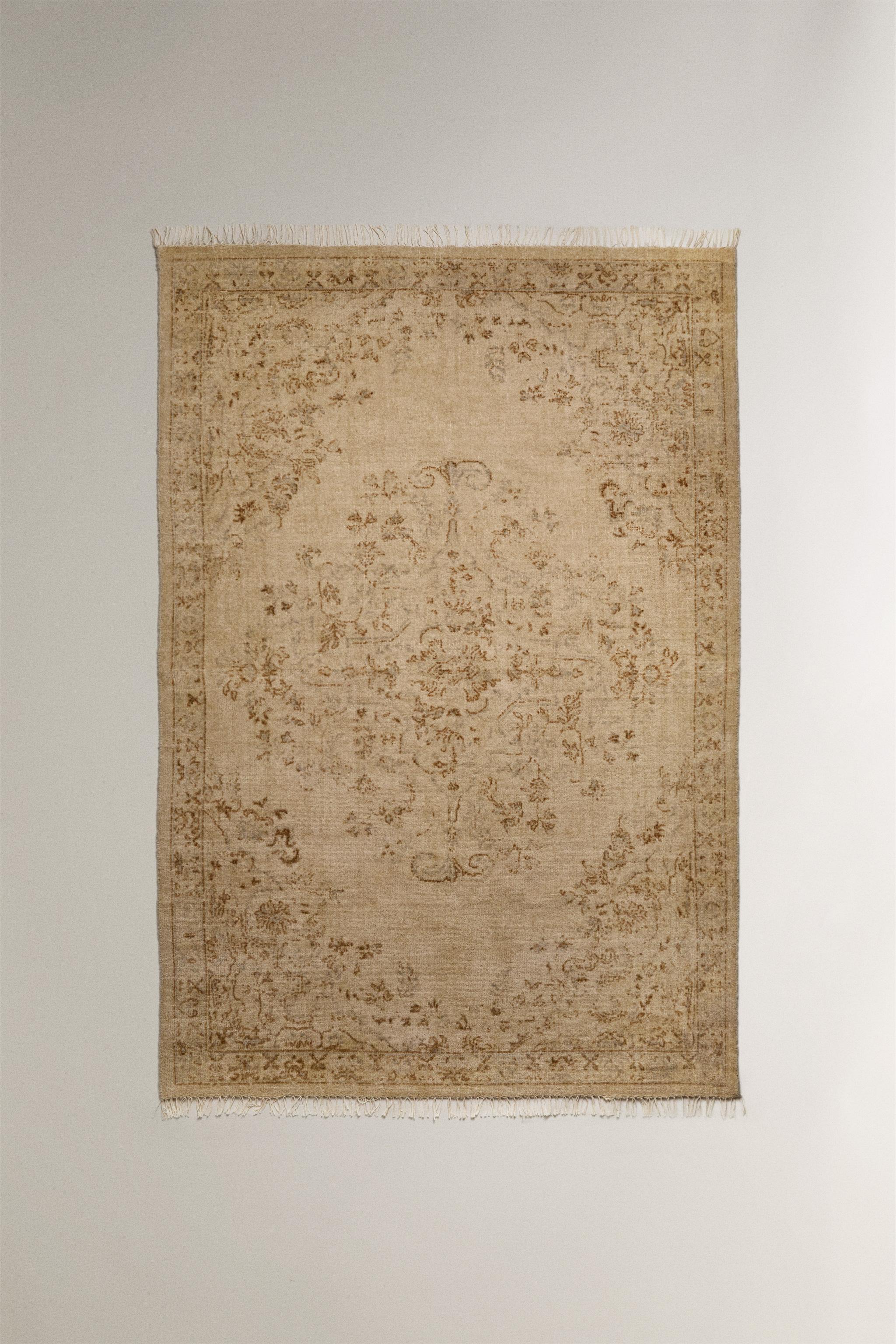WOOL AREA RUG WITH A FLORAL PRINT