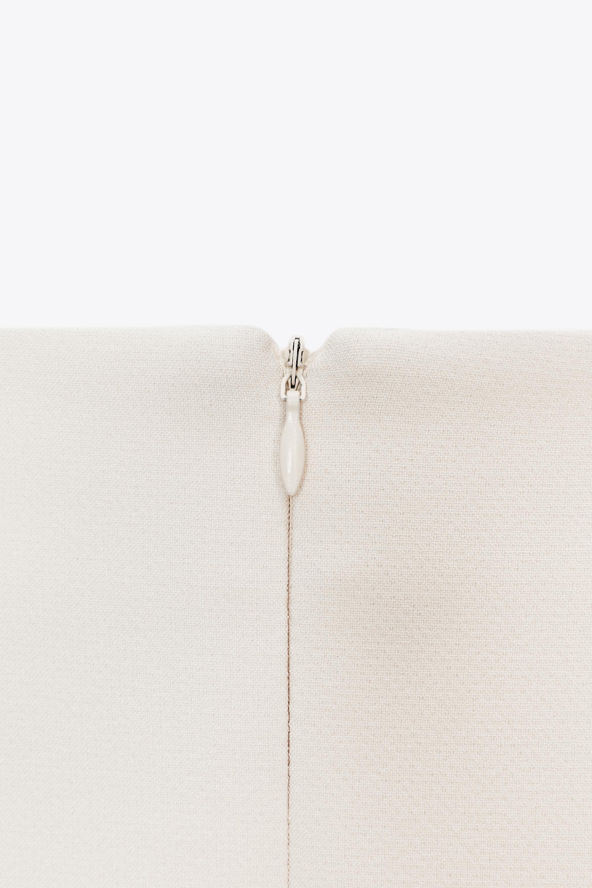 CREPE MIDI SKIRT WITH BELT