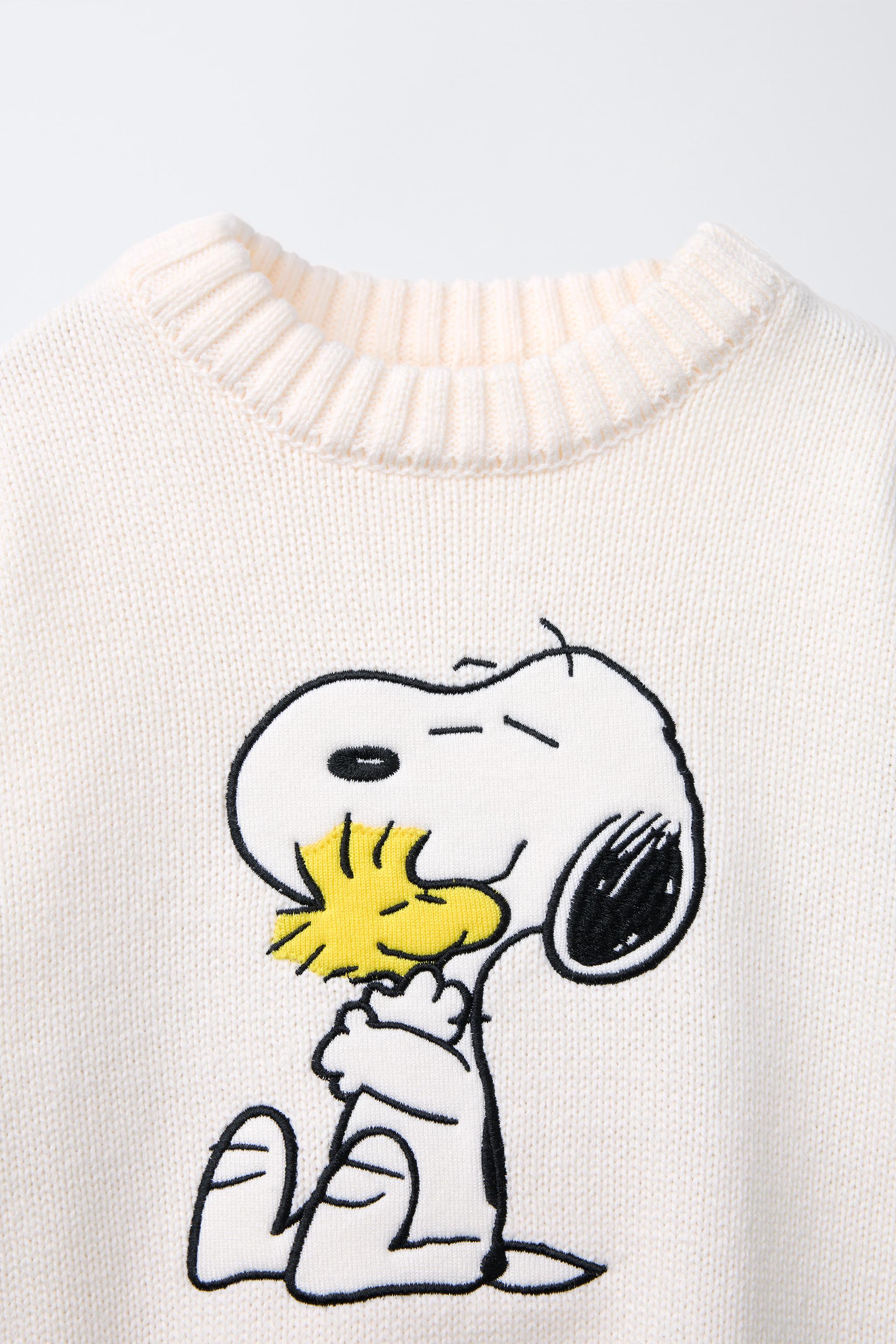 SNOOPY PEANUTS™ KNIT SWEATER