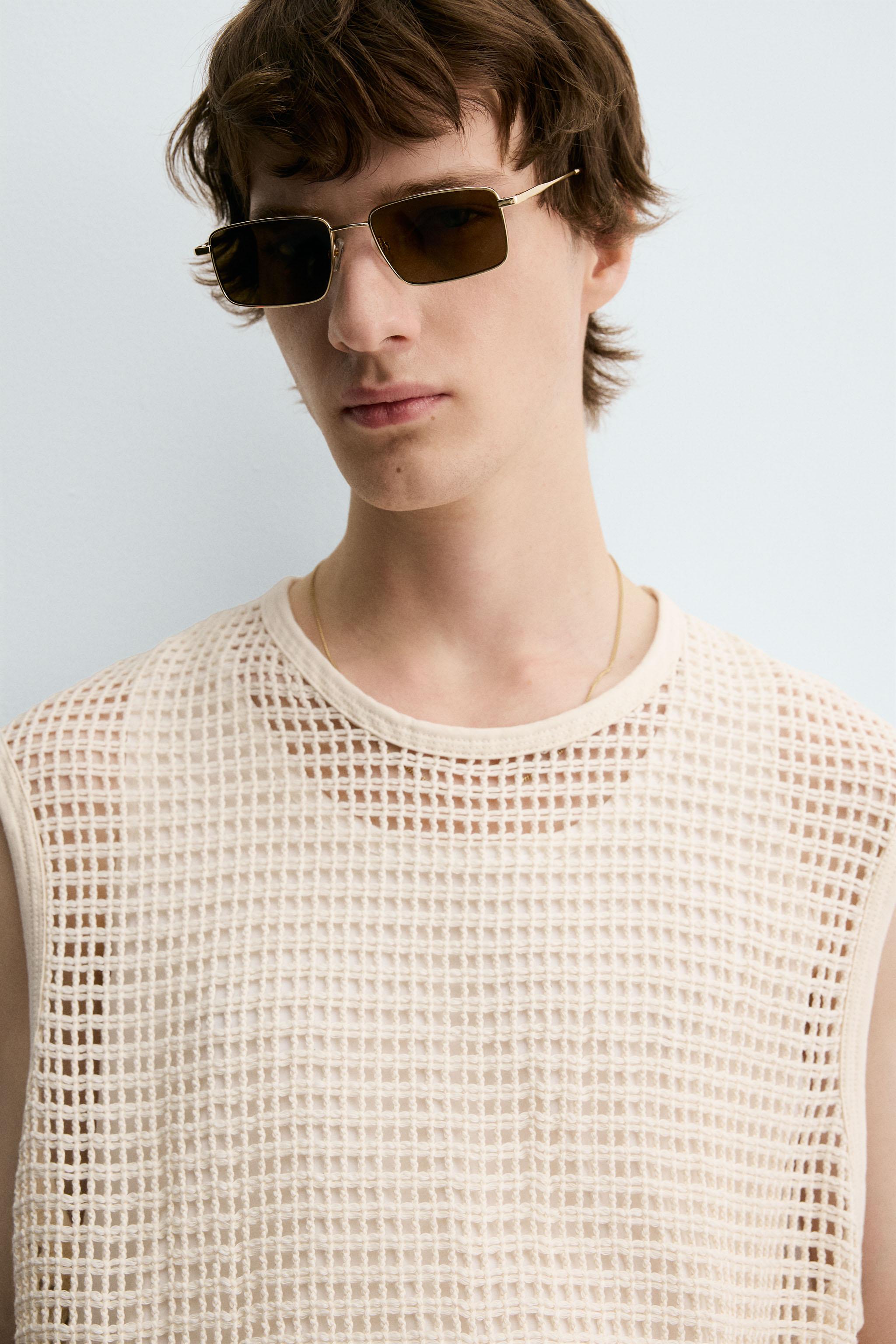 CROCHET TEXTURED T-SHIRT