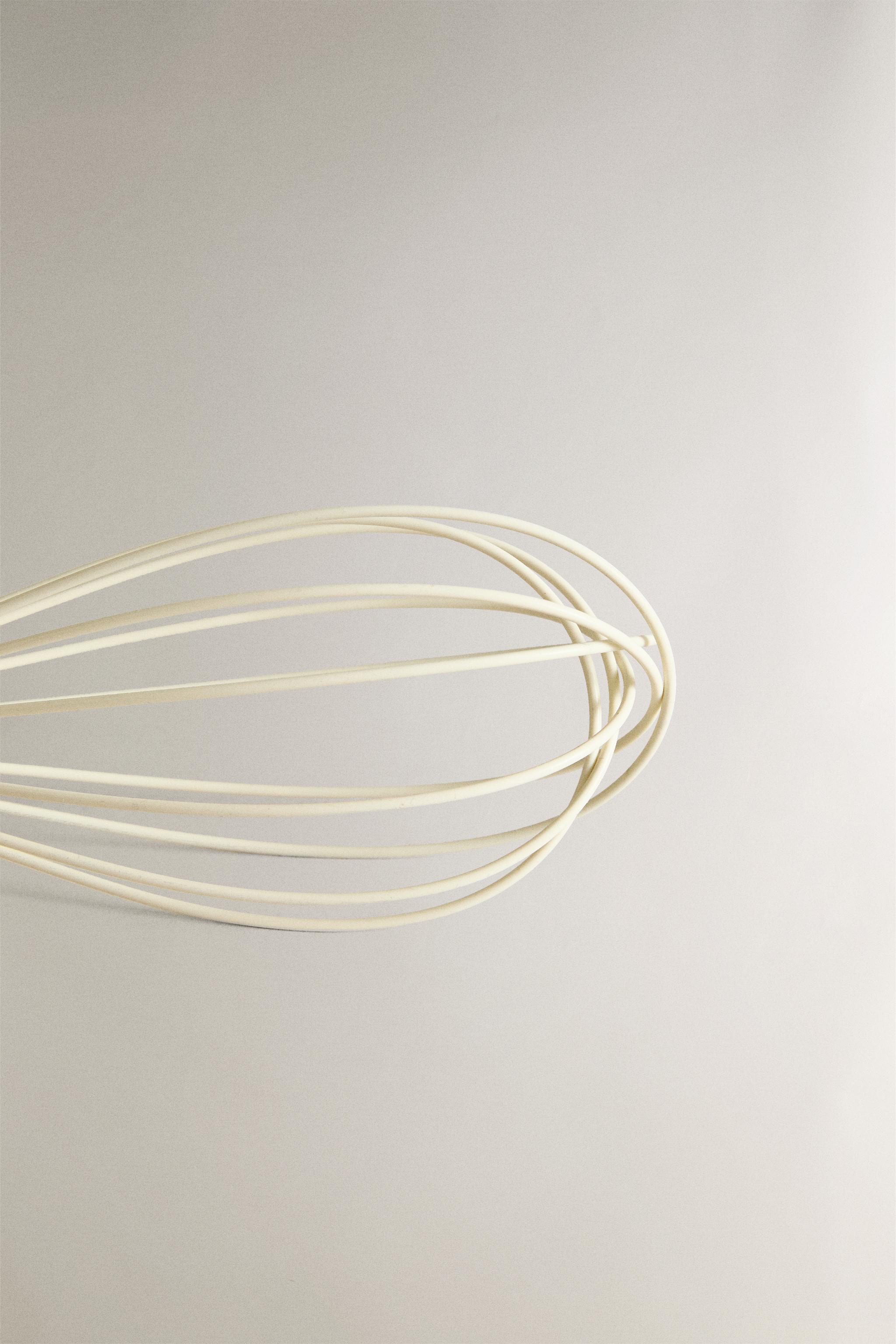 SILICONE AND WOOD WHISK