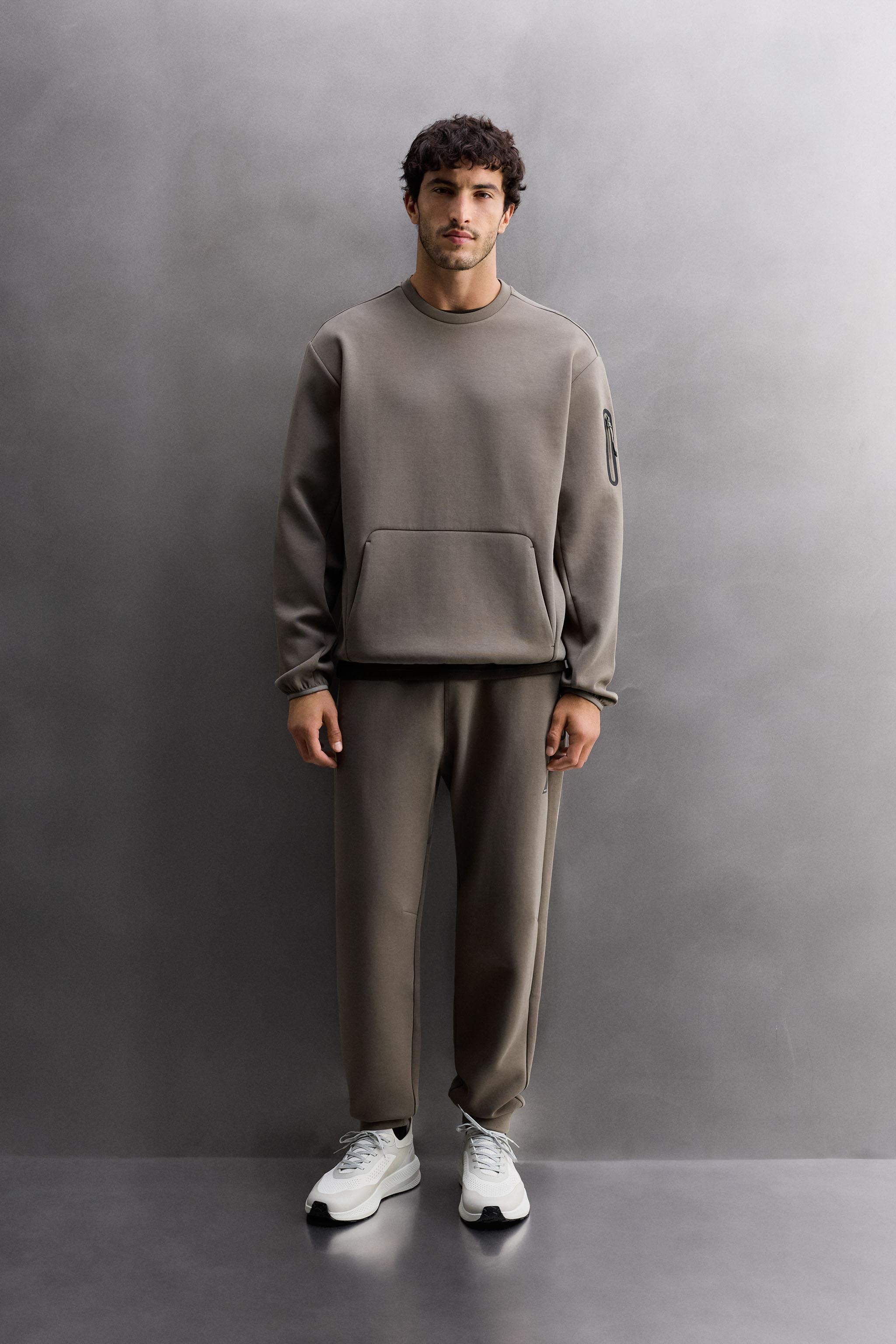 CREWNECK TECHNICAL SWEATSHIRT