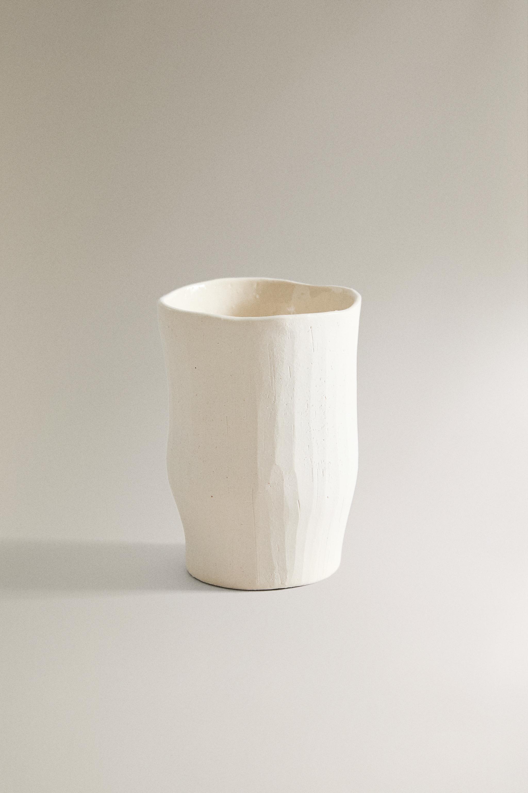 MATTE CERAMIC TOOTHBRUSH HOLDER