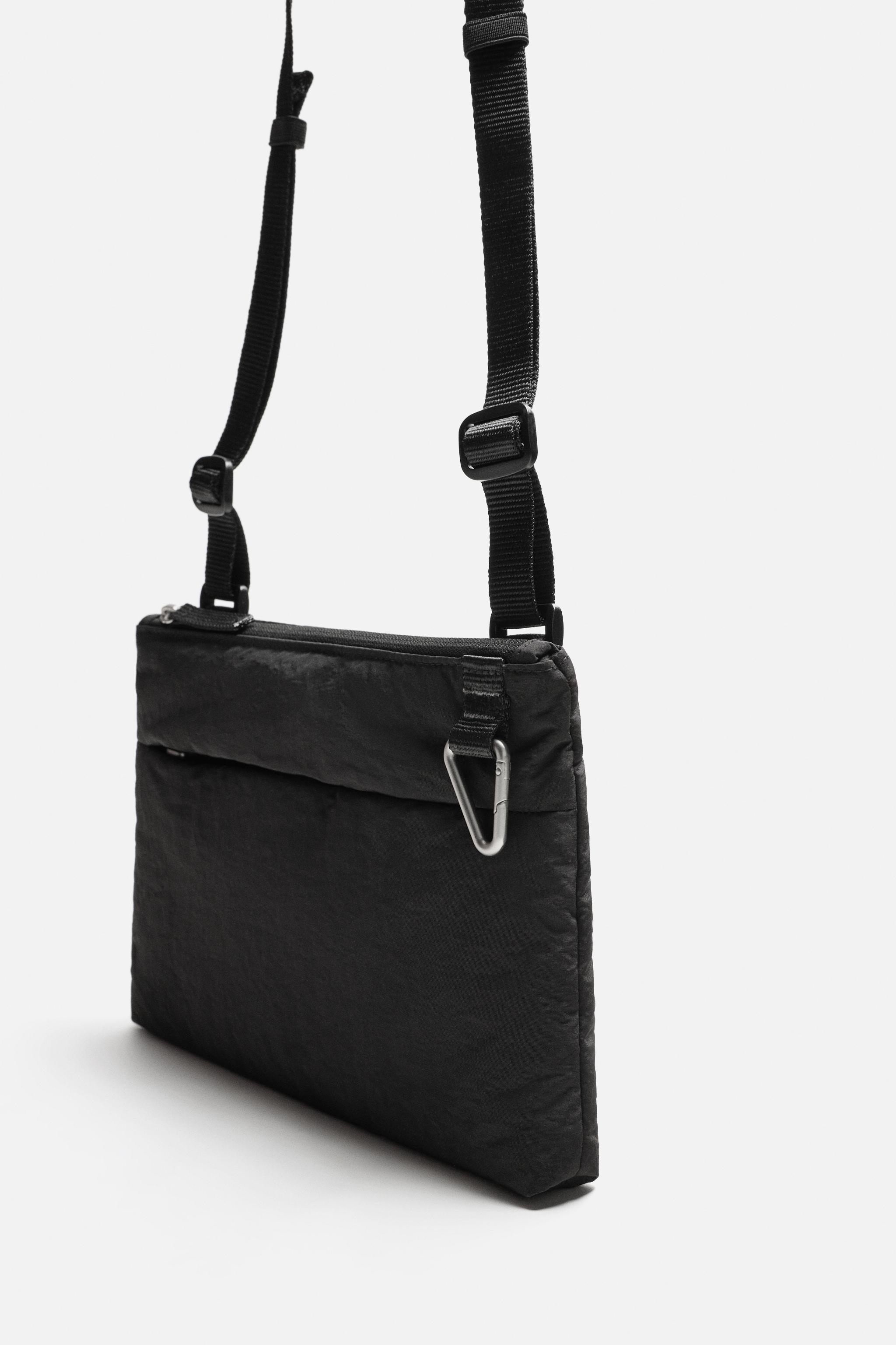 TECHNICAL CROSSBODY BAG