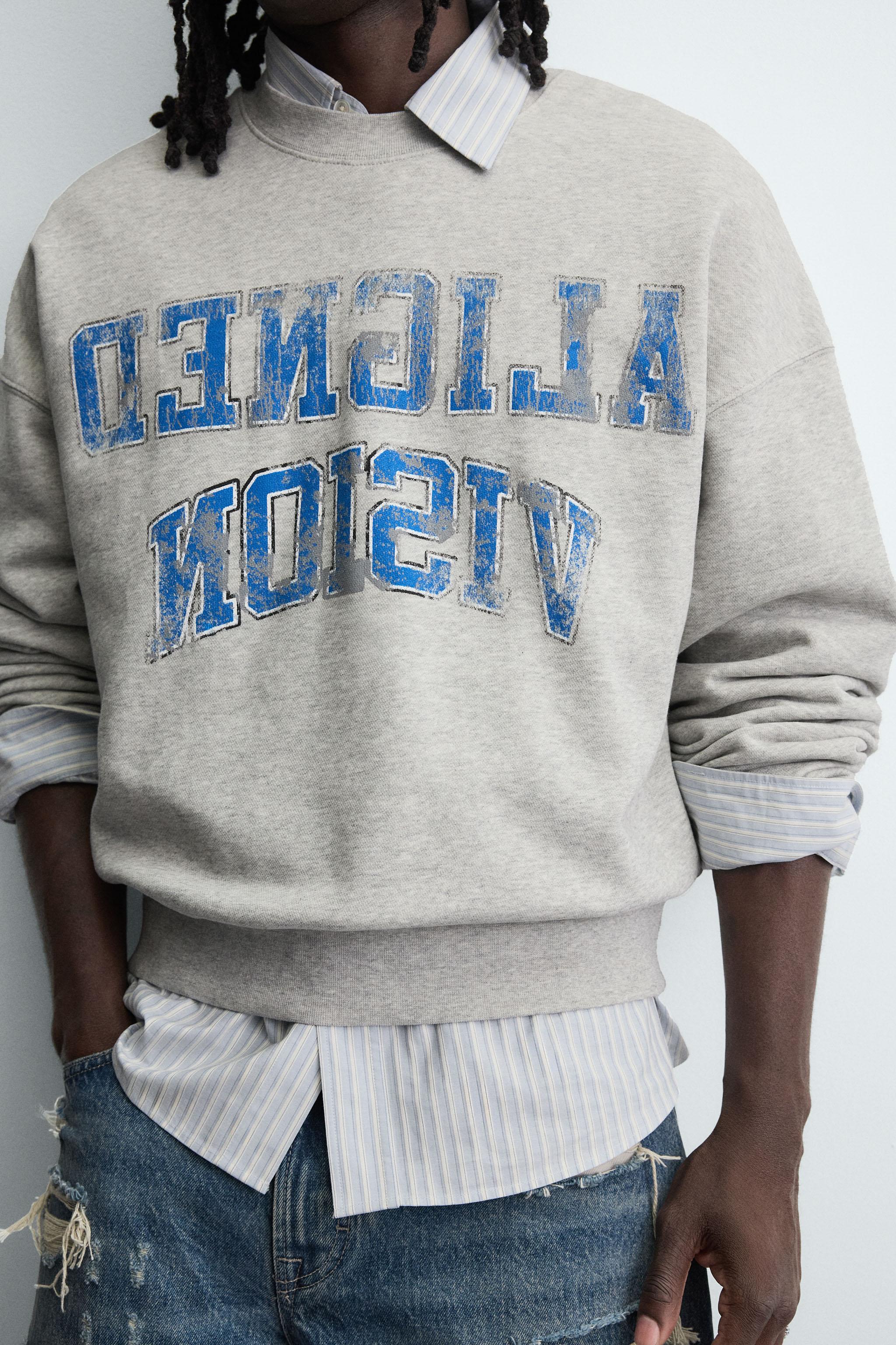 VARSITY PRINT CREWNECK SWEATSHIRT