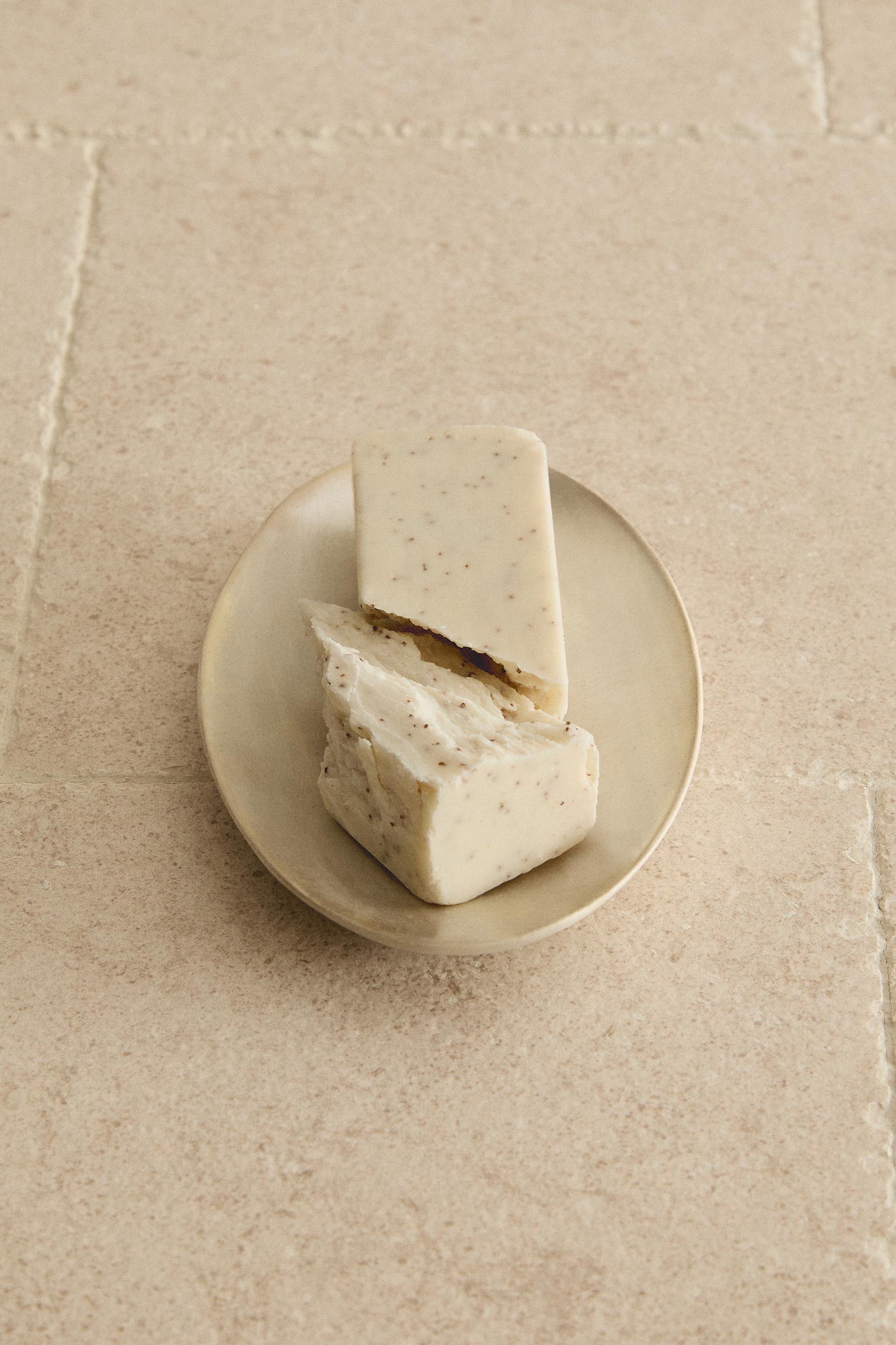 SHINY CERAMIC SOAP DISH