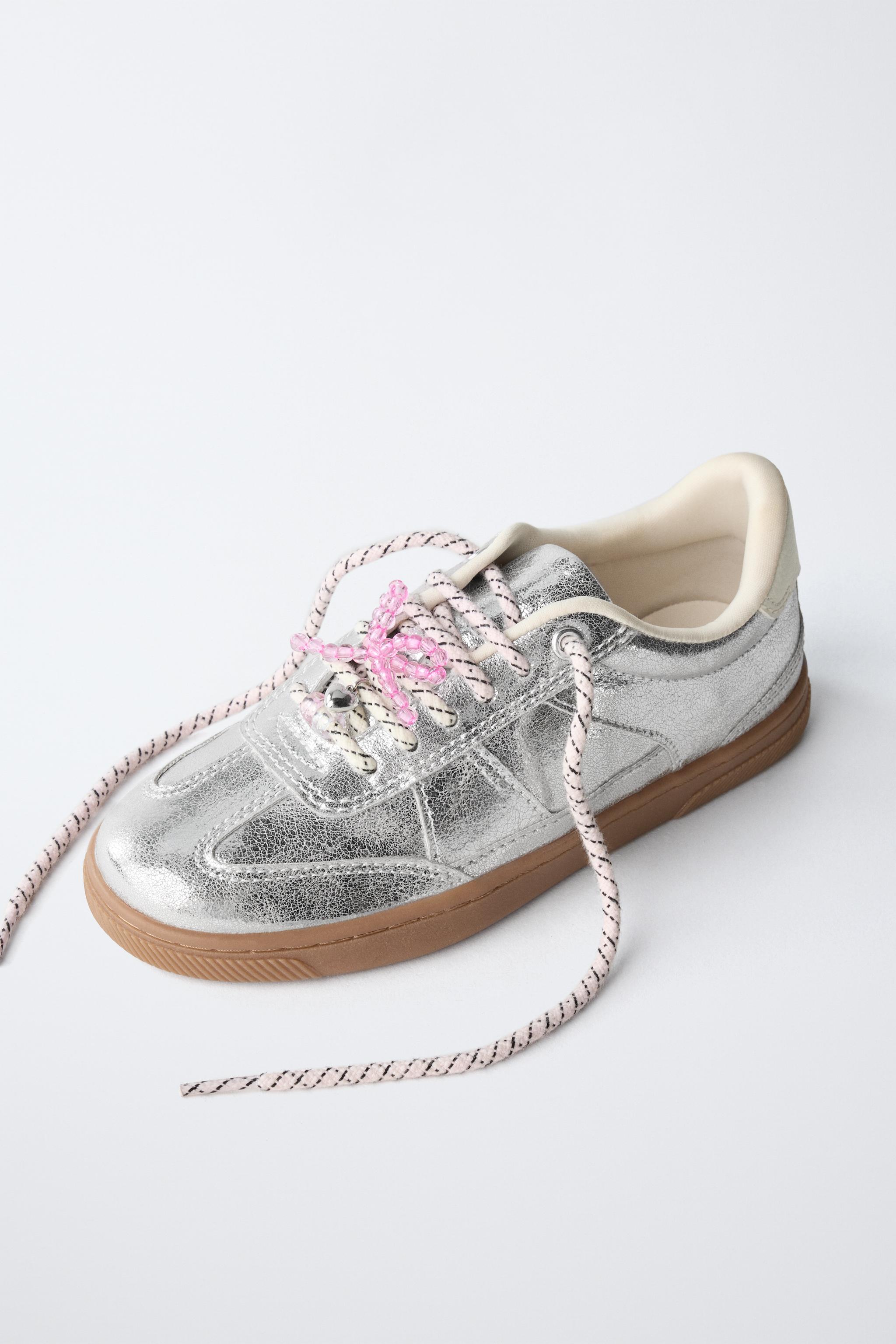 METALLIC CHARM SNEAKERS