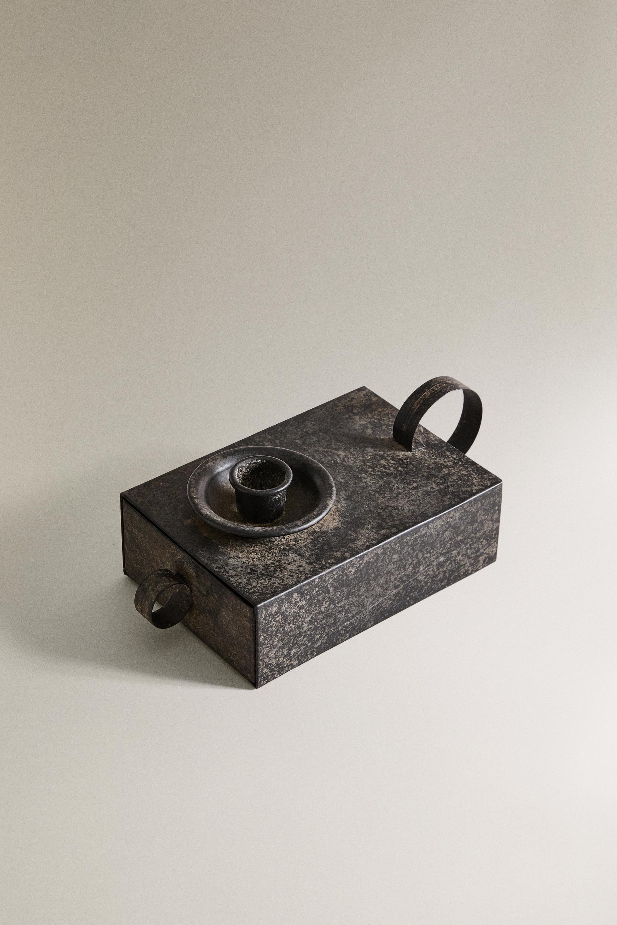 METAL TEALIGHT HOLDER WITH DRAWER