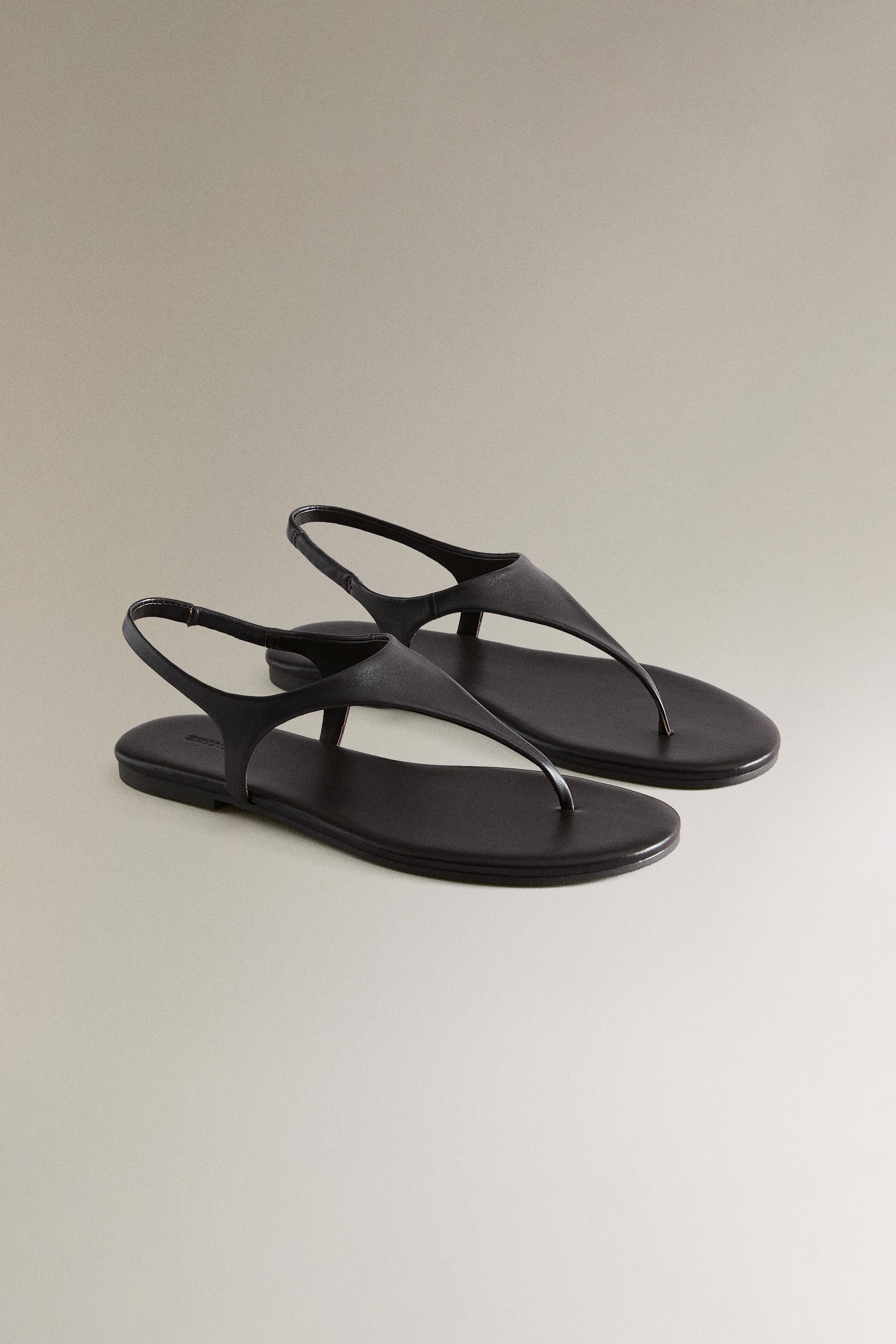 FLAT LEATHER SANDALS