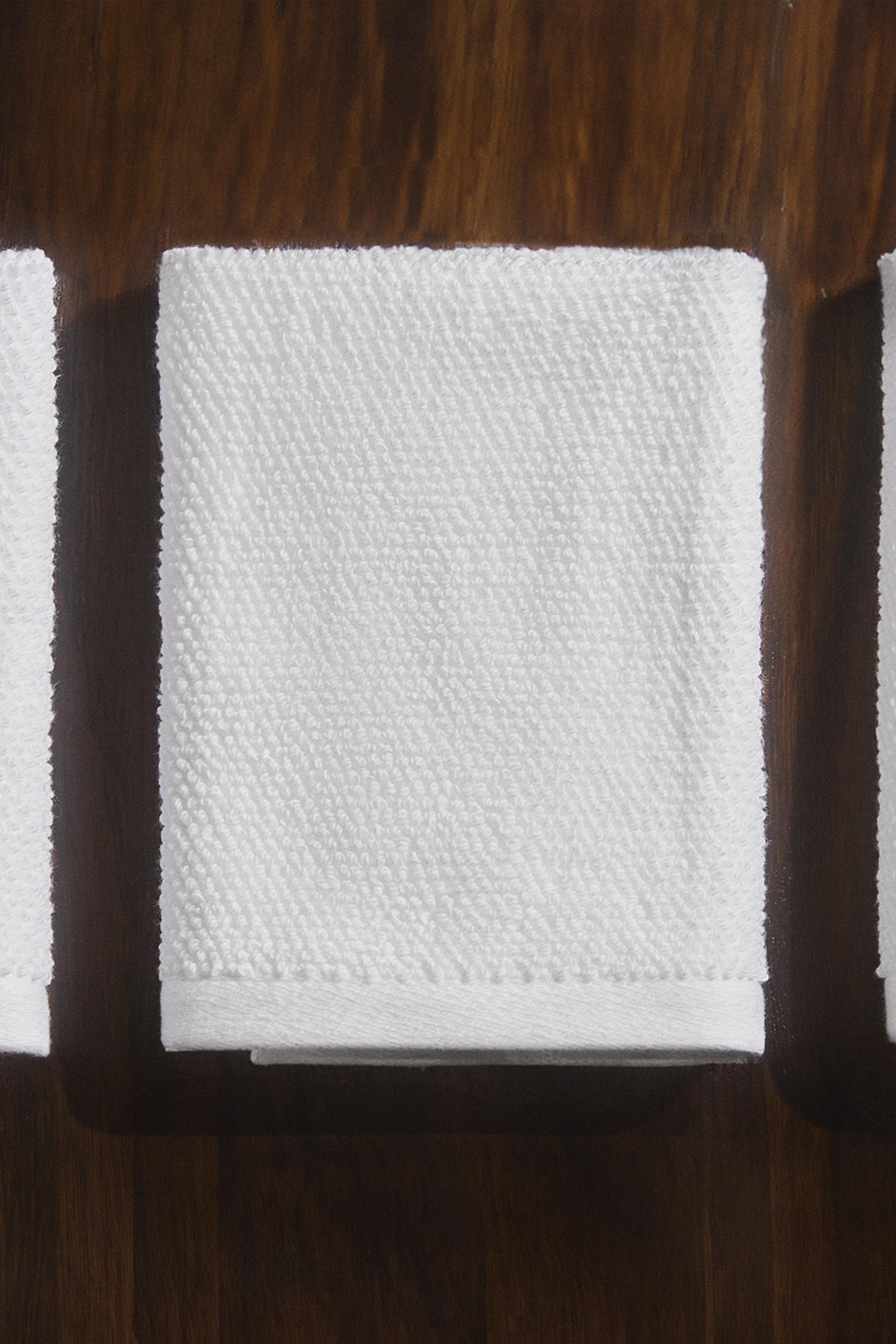 SET OF RICE STITCH COTTON HAND TOWELS (SET OF 3)