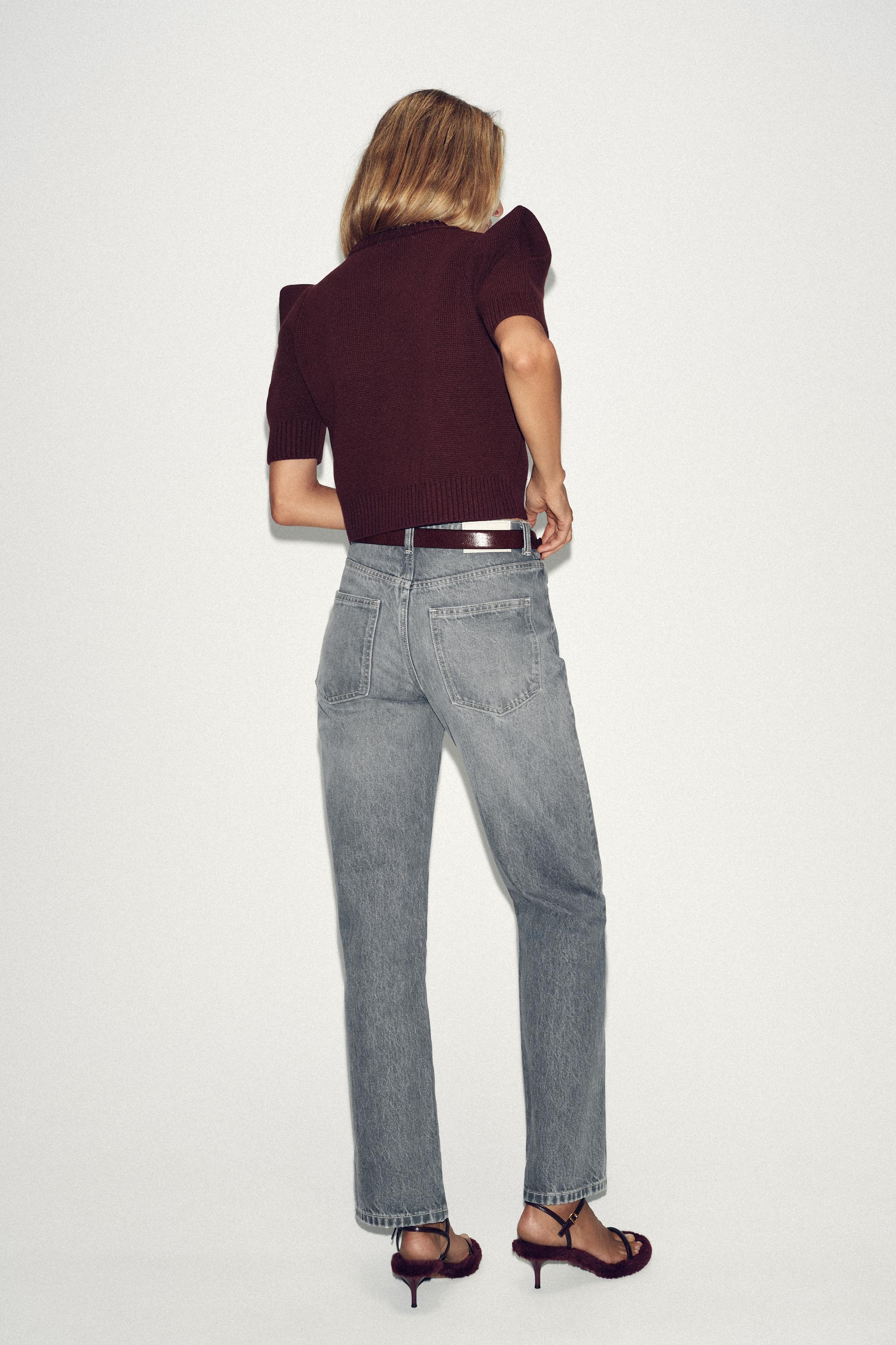 SHORT SLEEVE KNIT TOP