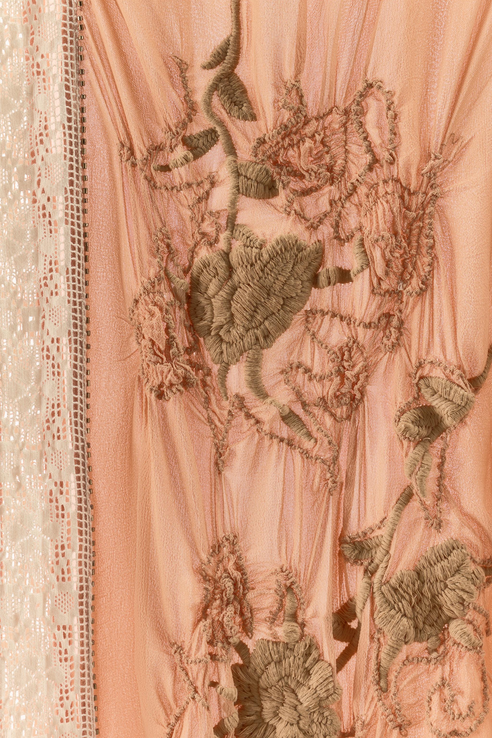 TEXTURED EMBROIDERED LACE DRESS