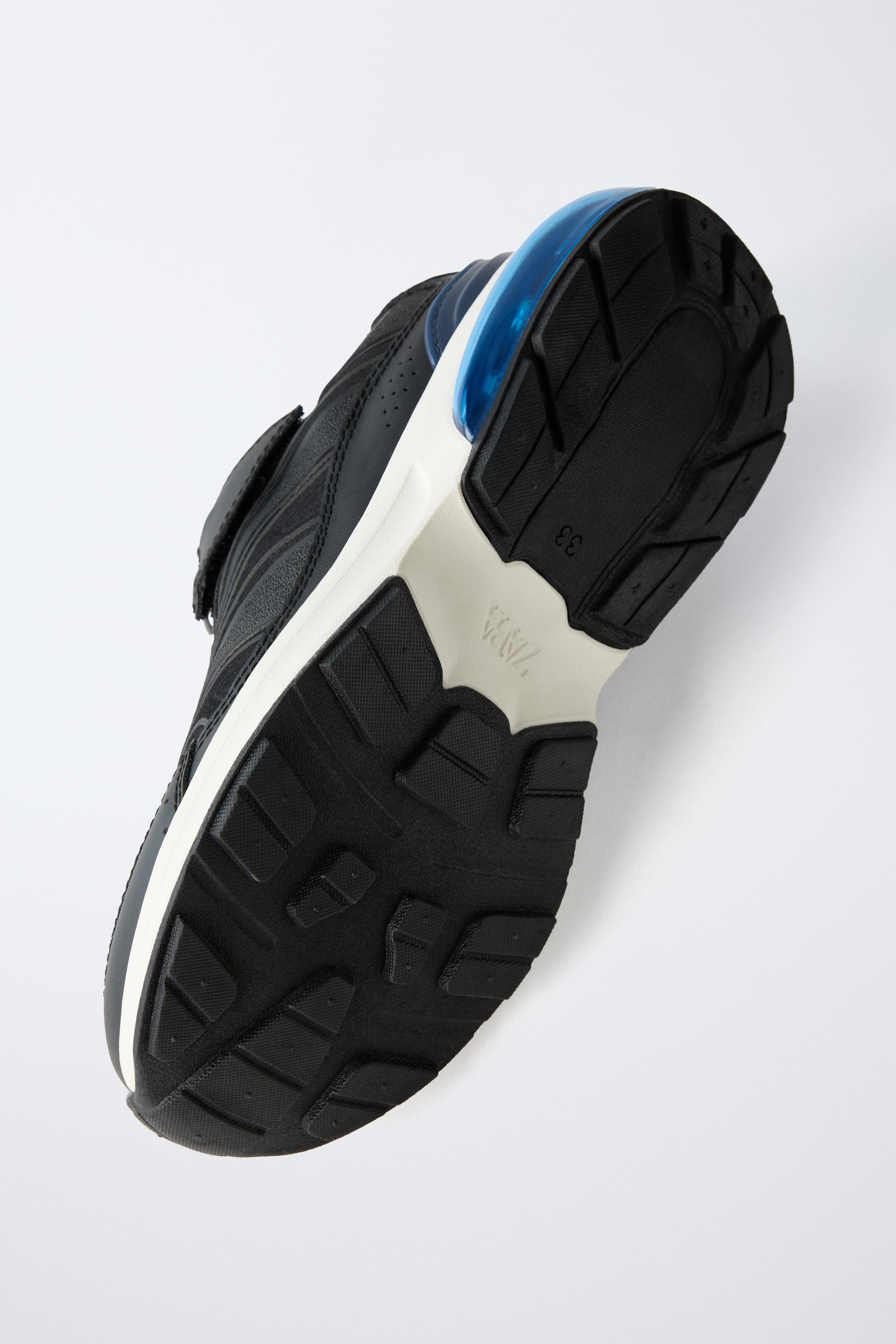 AIR CHAMBER SNEAKERS