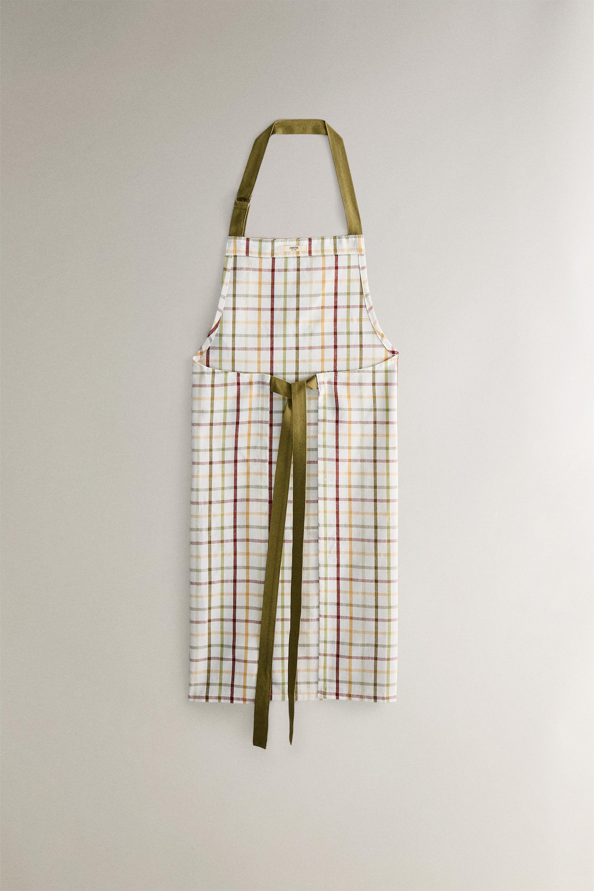 DYED THREAD APRON