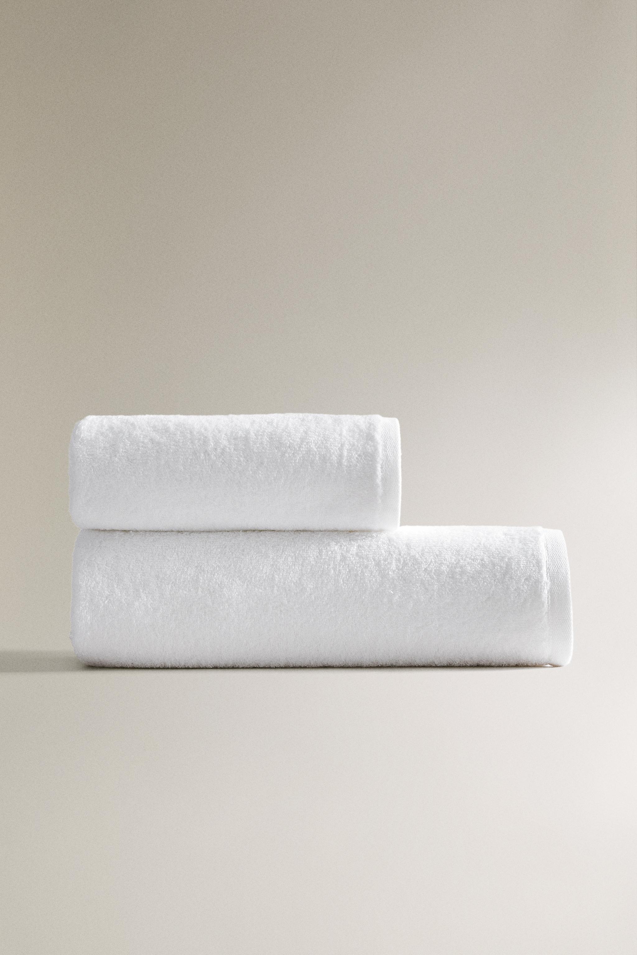 EXTRA SOFT BATH TOWEL