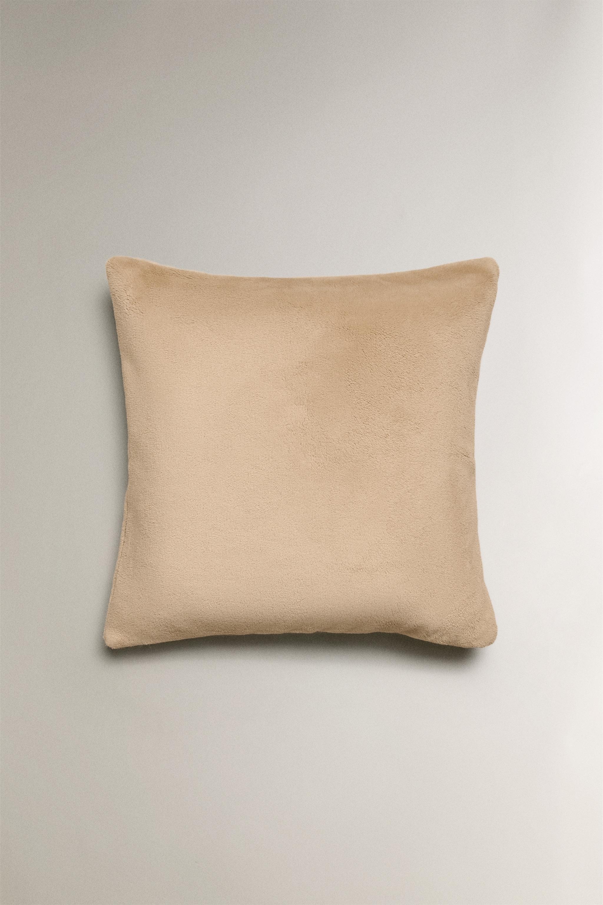 FAUX FUR THROW PILLOW COVER