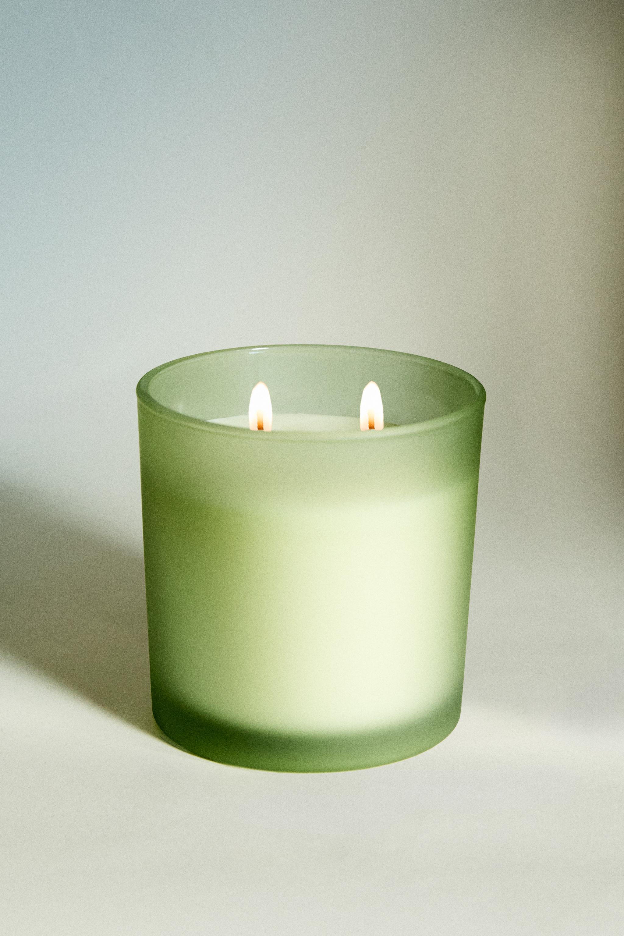 (350 G) TUBEROSE SCENTED CANDLE
