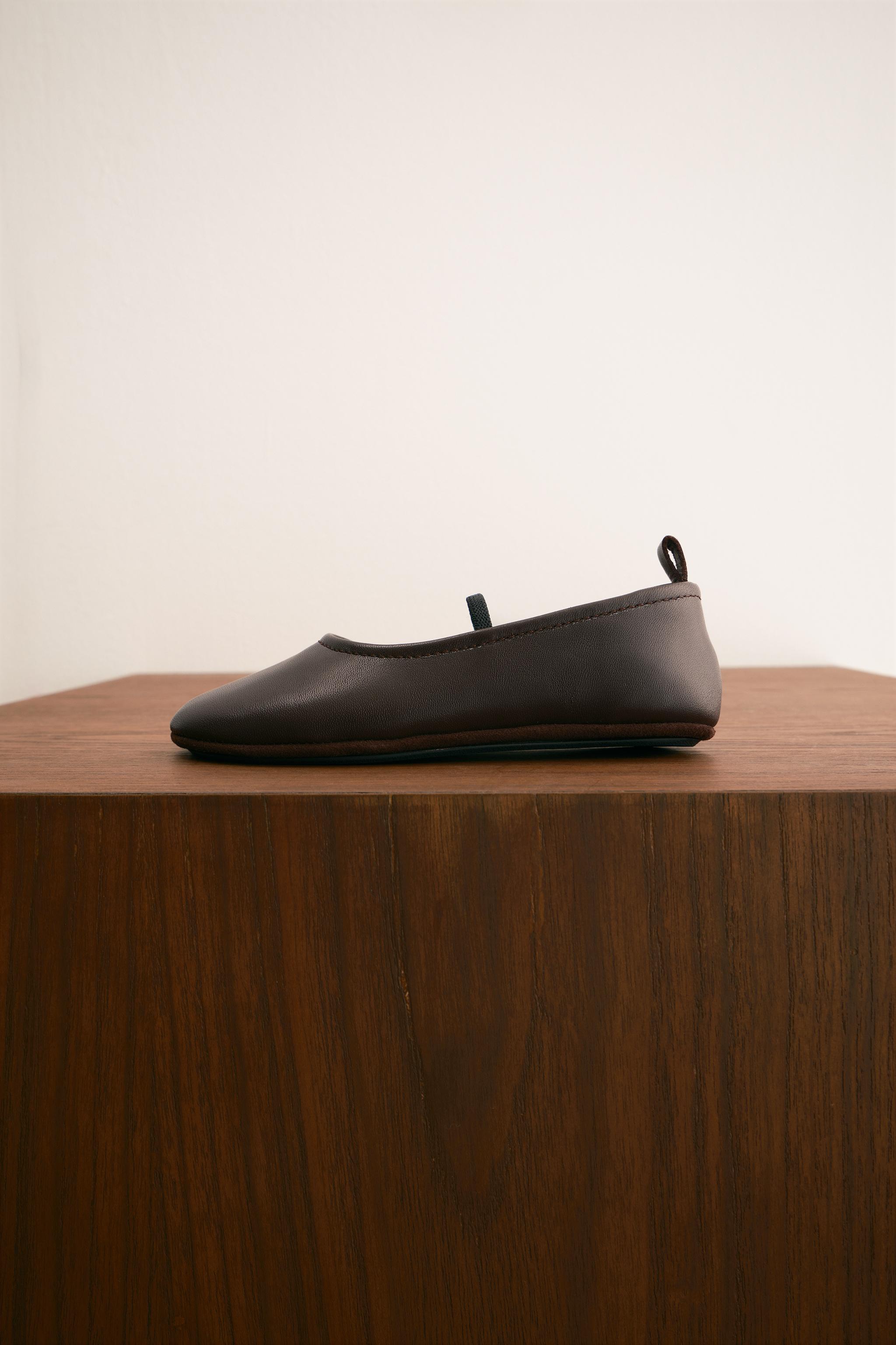 LEATHER BALLET FLATS