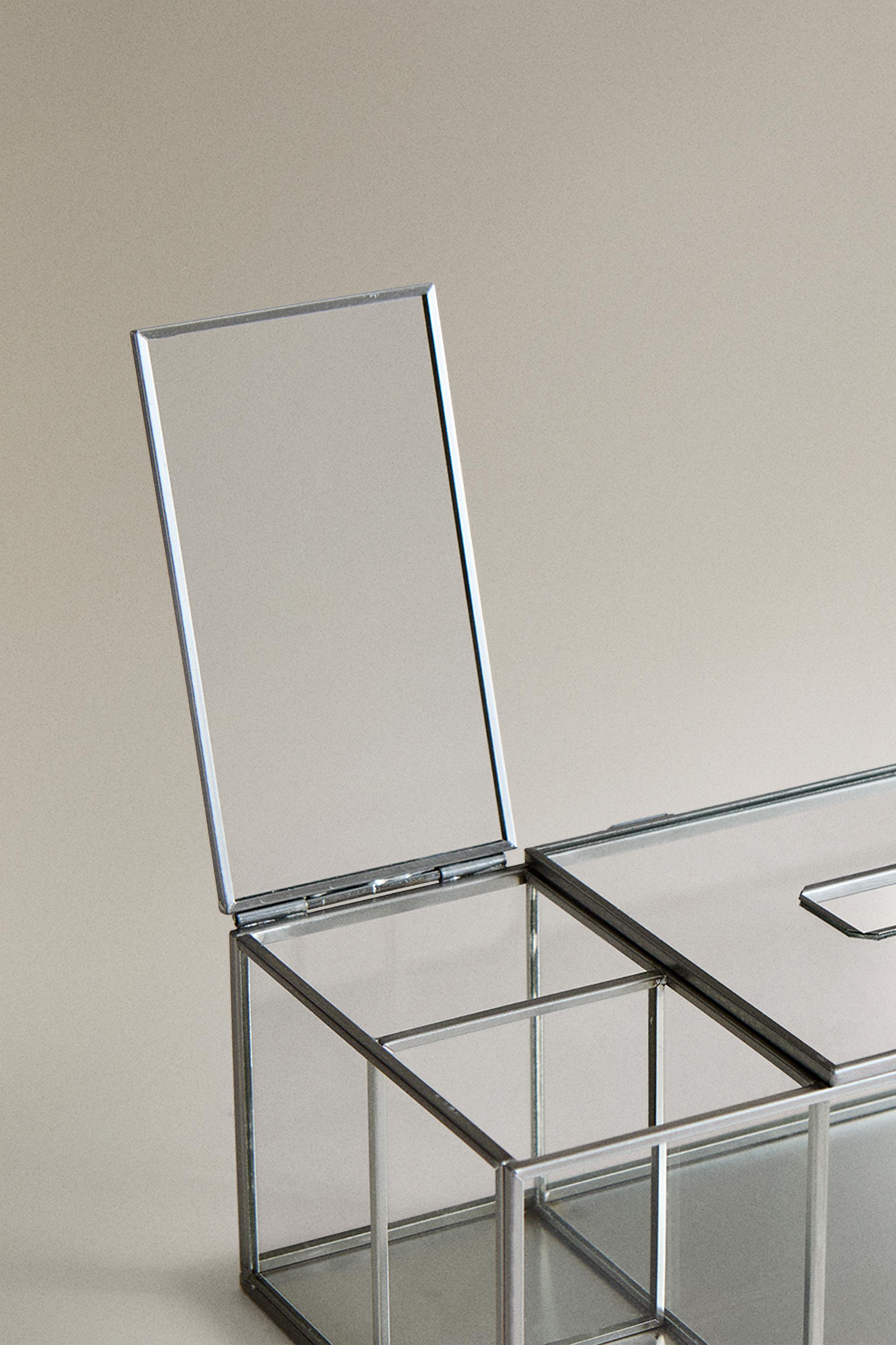 GLASS AND METAL MULTI-PURPOSE TISSUE BOX