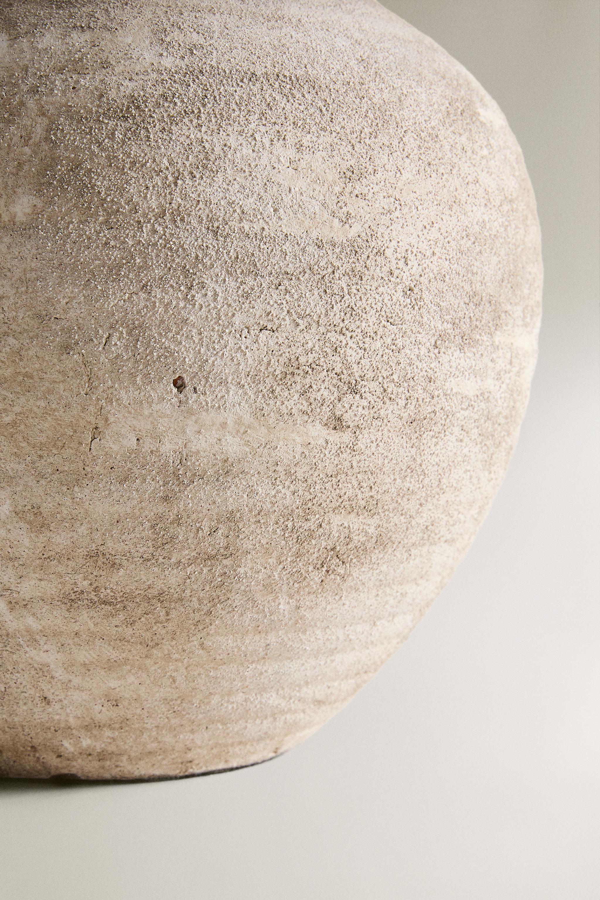 LARGE ANTIQUE FINISH CERAMIC TABLE LAMP