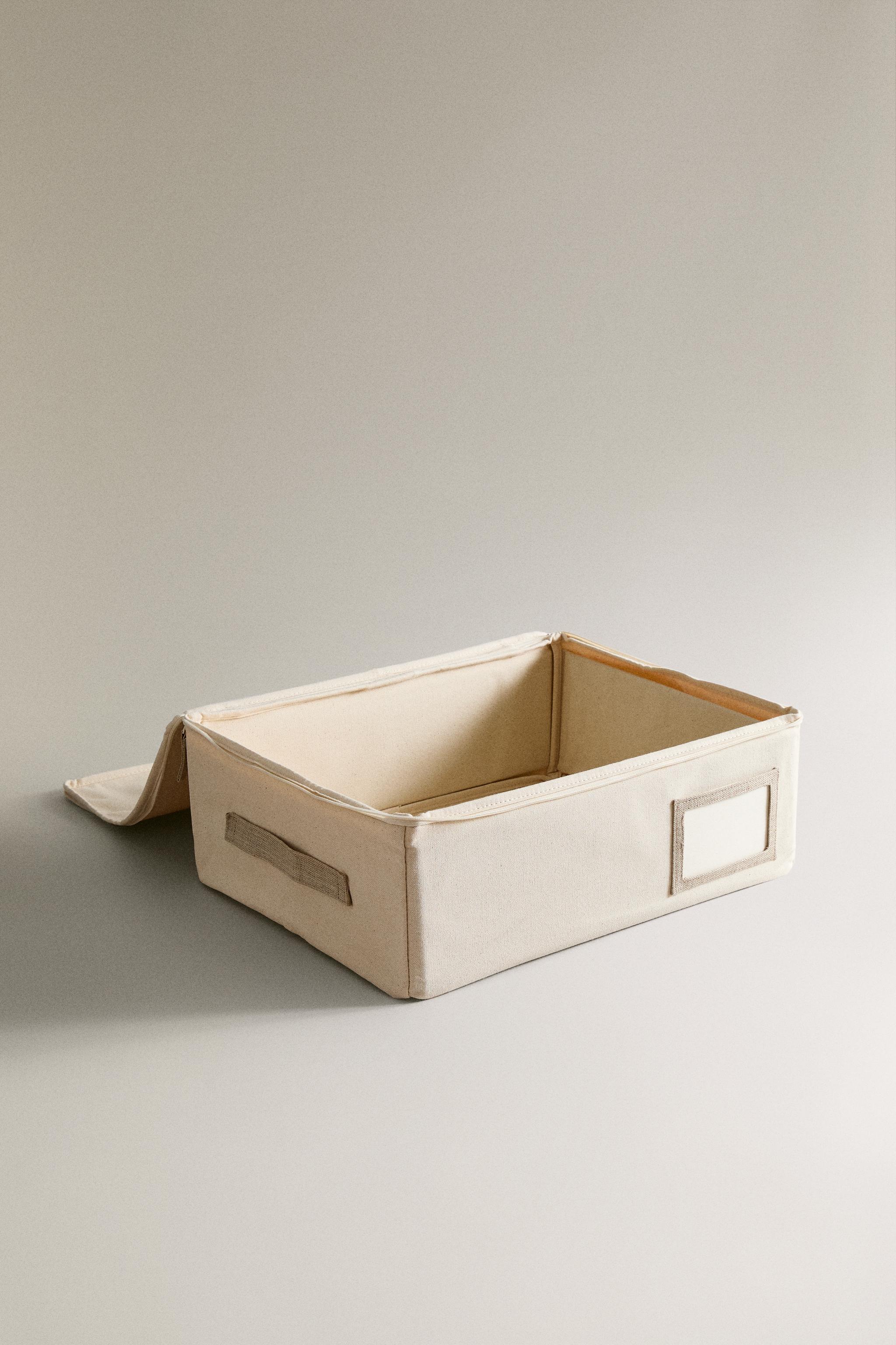 SMALL WARDROBE ORGANIZER BOX